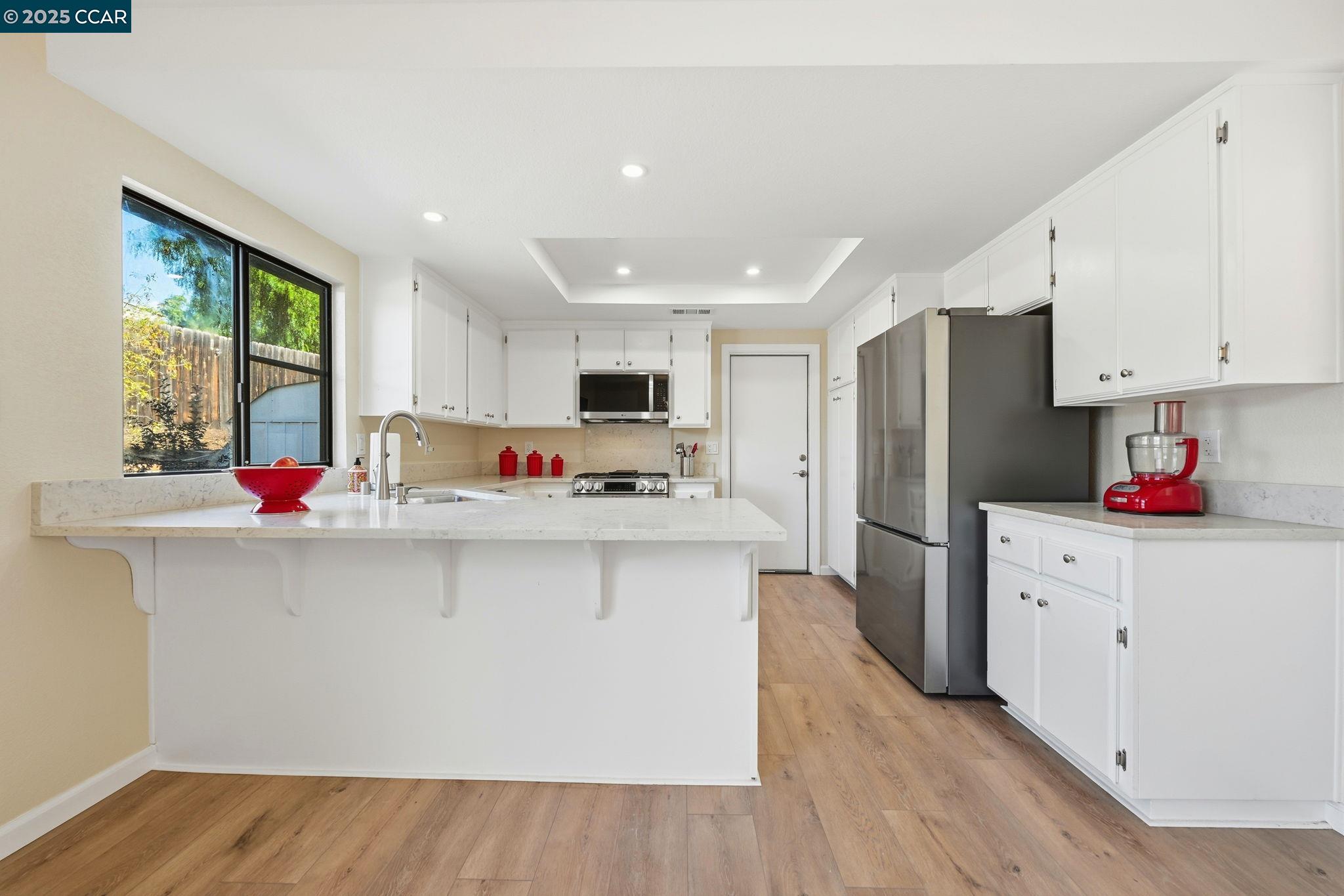 Detail Gallery Image 15 of 44 For 304 Lion Valley Rd, Escondido,  CA 92027 - 3 Beds | 2 Baths