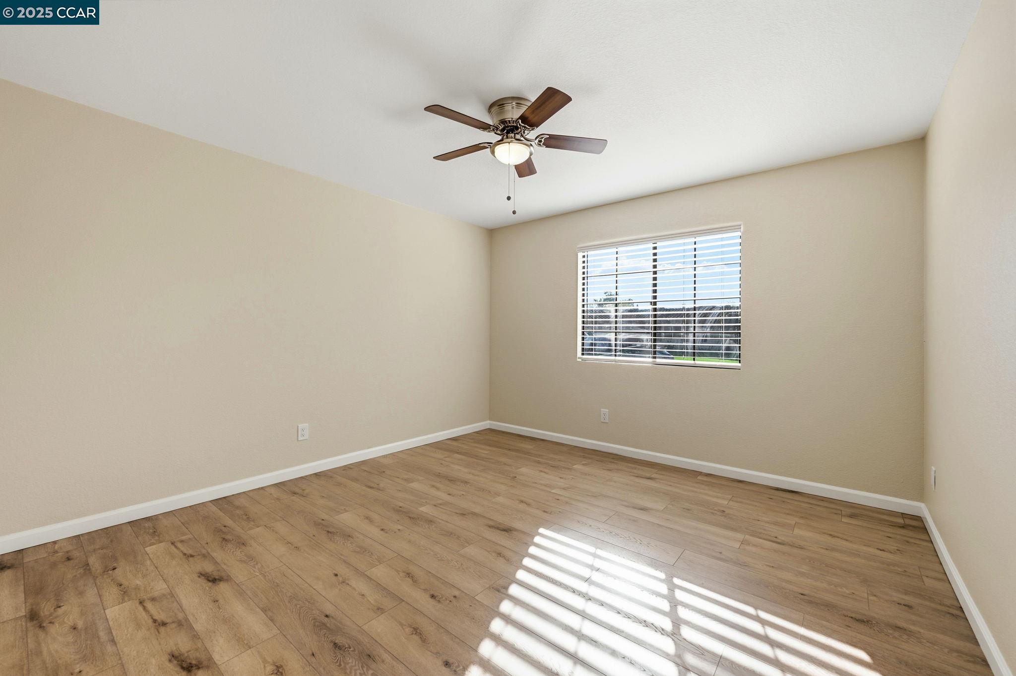 Detail Gallery Image 21 of 44 For 304 Lion Valley Rd, Escondido,  CA 92027 - 3 Beds | 2 Baths