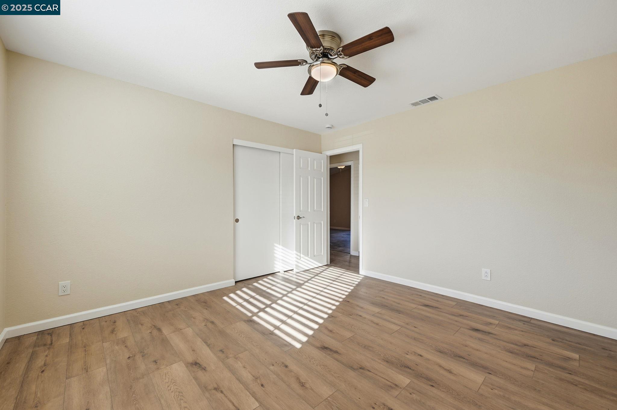 Detail Gallery Image 24 of 44 For 304 Lion Valley Rd, Escondido,  CA 92027 - 3 Beds | 2 Baths