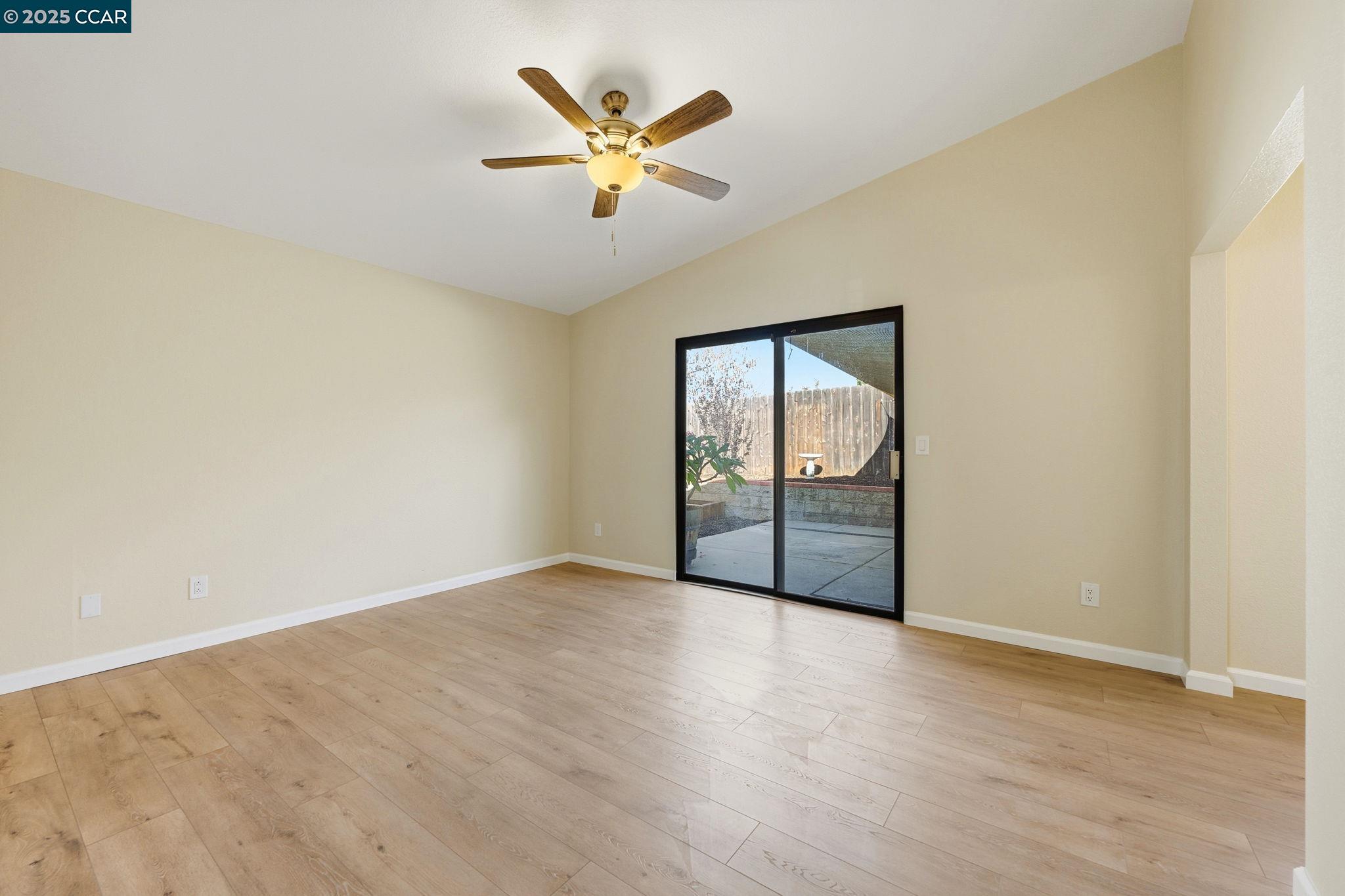 Detail Gallery Image 29 of 44 For 304 Lion Valley Rd, Escondido,  CA 92027 - 3 Beds | 2 Baths