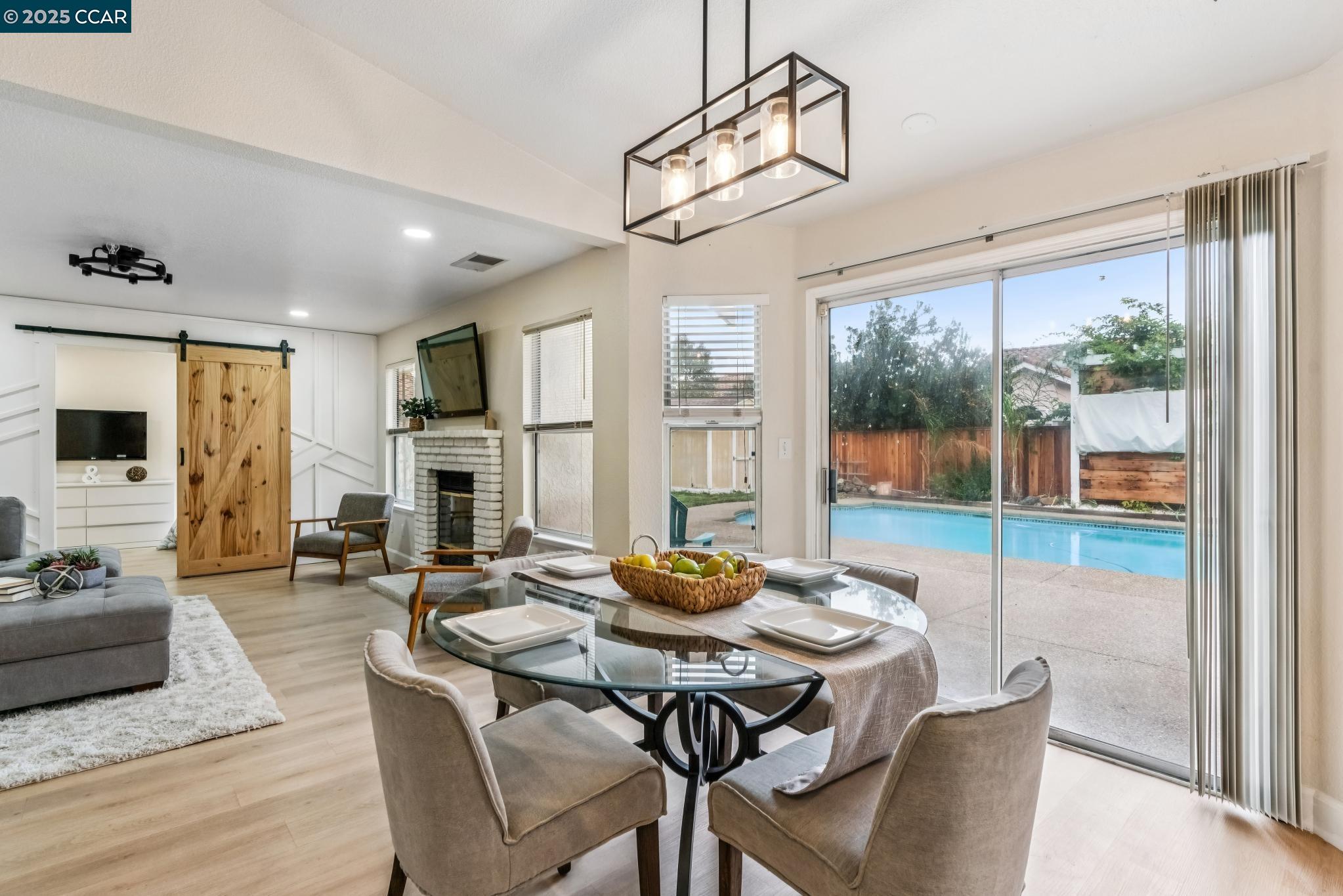 Detail Gallery Image 17 of 56 For 4544 La Vista Ct, Oakley,  CA 94561 - 4 Beds | 2/1 Baths