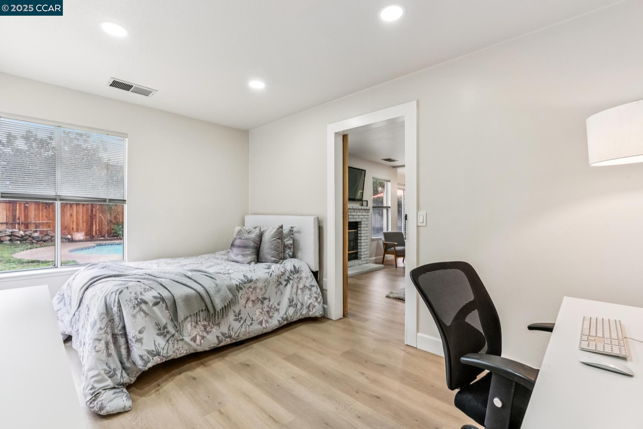 Detail Gallery Image 25 of 56 For 4544 La Vista Ct, Oakley,  CA 94561 - 4 Beds | 2/1 Baths