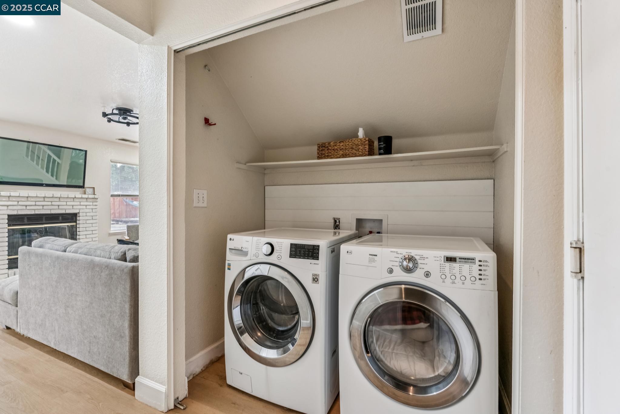 Detail Gallery Image 27 of 56 For 4544 La Vista Ct, Oakley,  CA 94561 - 4 Beds | 2/1 Baths