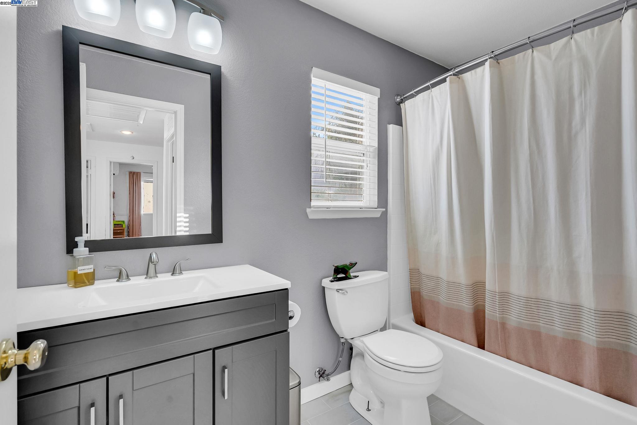 Detail Gallery Image 21 of 35 For 741 Waterville Dr, Brentwood,  CA 94513 - 4 Beds | 3 Baths