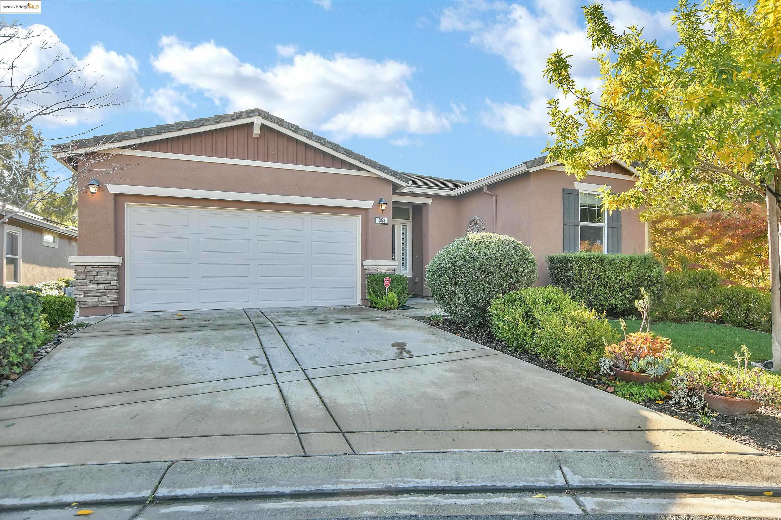 Detail Gallery Image 9 of 40 For 353 Desert Forest Ct, Rio Vista,  CA 94571 - 2 Beds | 2 Baths