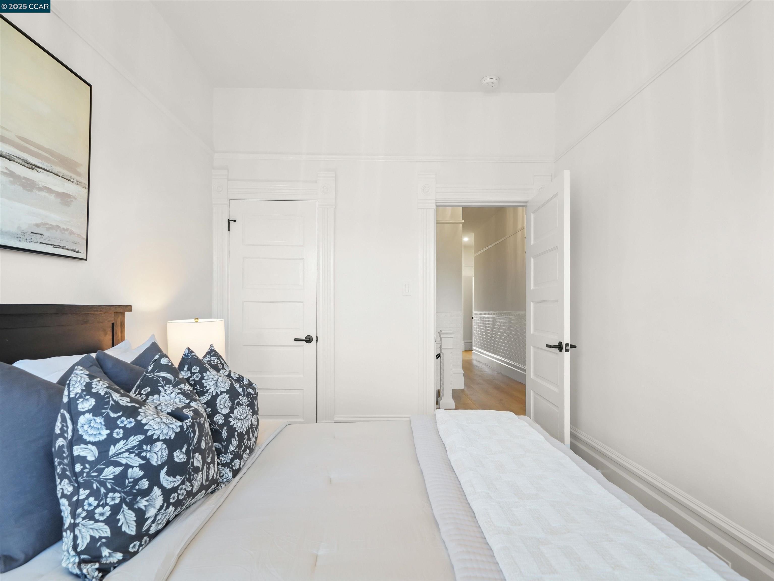 Detail Gallery Image 11 of 42 For 649 4th Ave, San Francisco,  CA 94118 - 3 Beds | 1/1 Baths