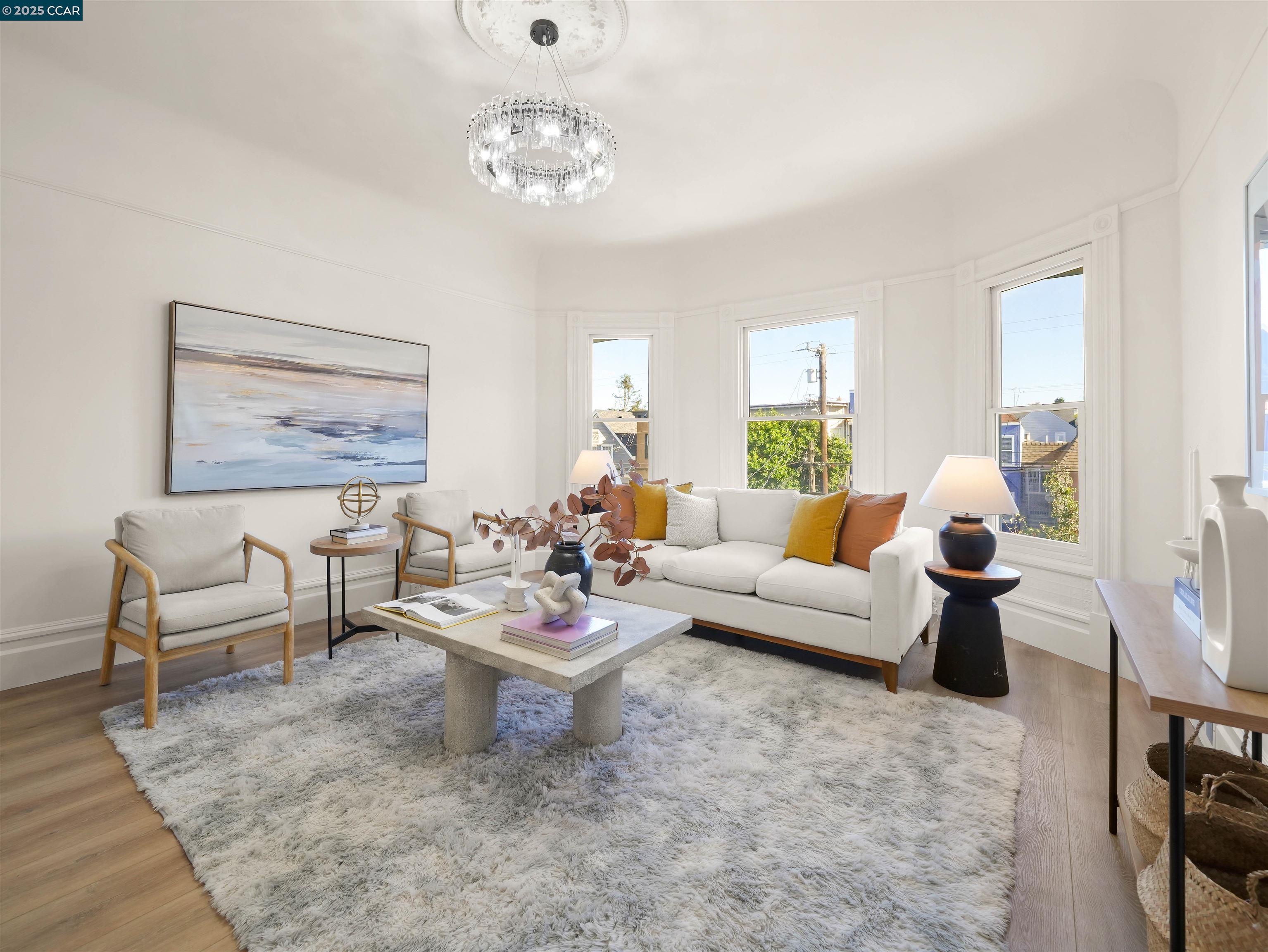 Detail Gallery Image 7 of 42 For 649 4th Ave, San Francisco,  CA 94118 - 3 Beds | 1/1 Baths