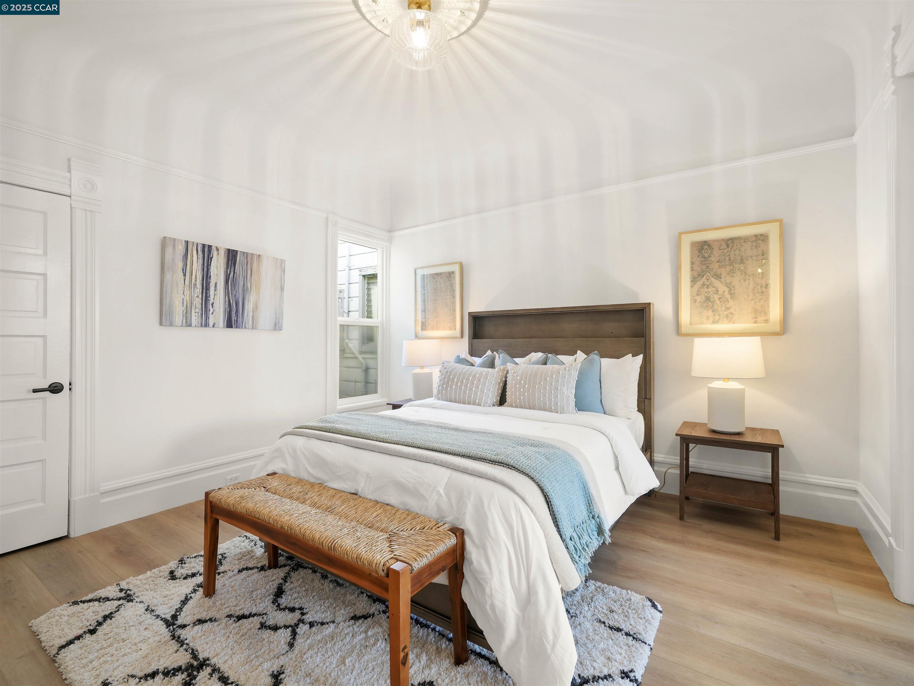 Detail Gallery Image 8 of 42 For 649 4th Ave, San Francisco,  CA 94118 - 3 Beds | 1/1 Baths