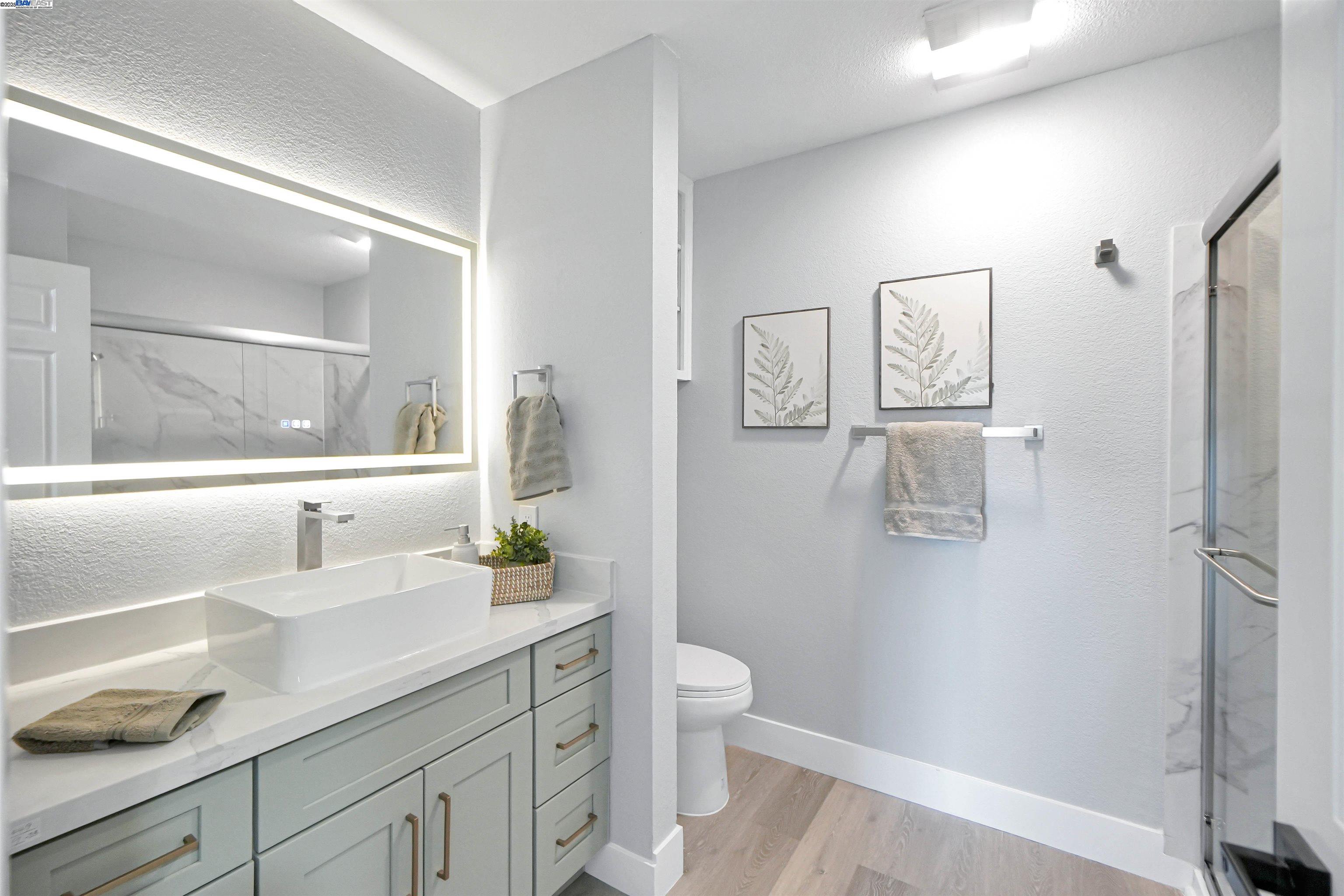 Detail Gallery Image 31 of 55 For 26937 Hayward Blvd #217,  Hayward,  CA 94542 - 3 Beds | 2 Baths