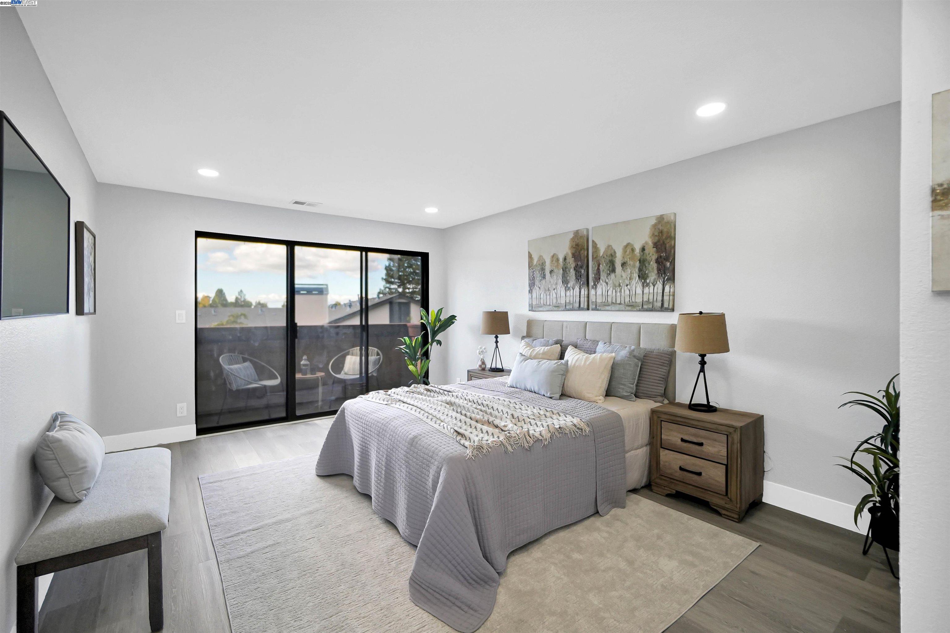Detail Gallery Image 37 of 55 For 26937 Hayward Blvd #217,  Hayward,  CA 94542 - 3 Beds | 2 Baths