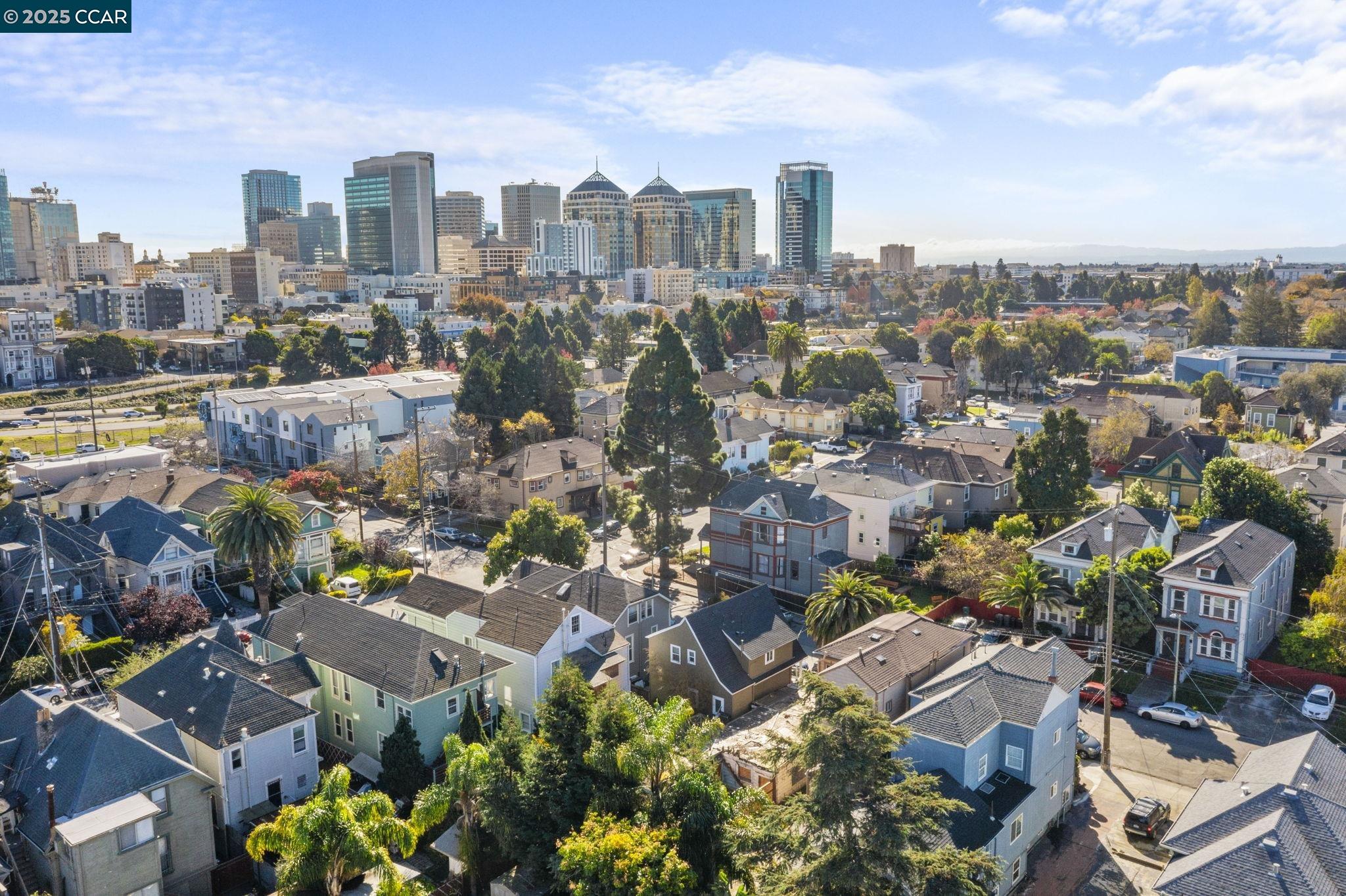 Detail Gallery Image 16 of 27 For 814 20th Street, Oakland,  CA 94607 - – Beds | – Baths