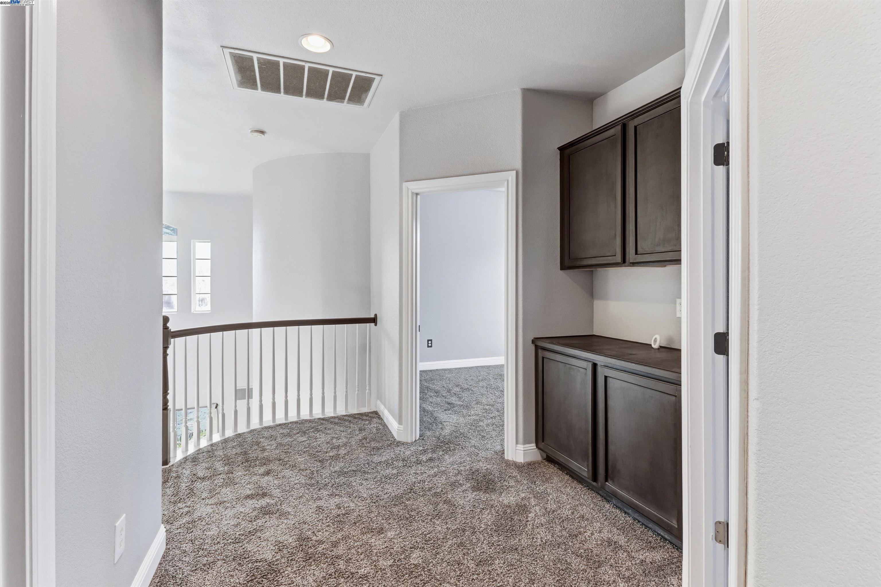 Detail Gallery Image 33 of 59 For 5512 Sagehen Ct, Loomis,  CA 95650 - 4 Beds | 3/1 Baths