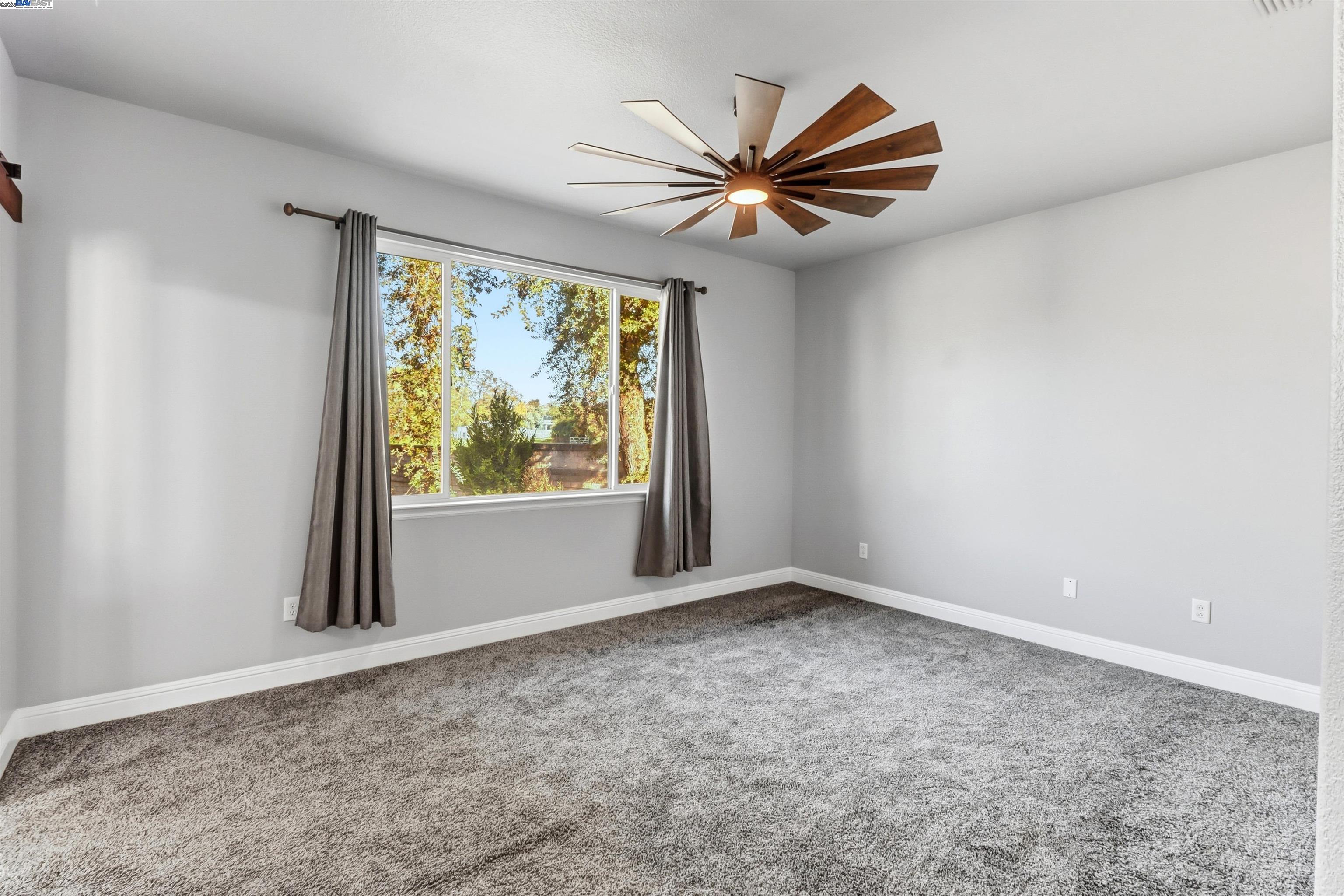 Detail Gallery Image 35 of 59 For 5512 Sagehen Ct, Loomis,  CA 95650 - 4 Beds | 3/1 Baths