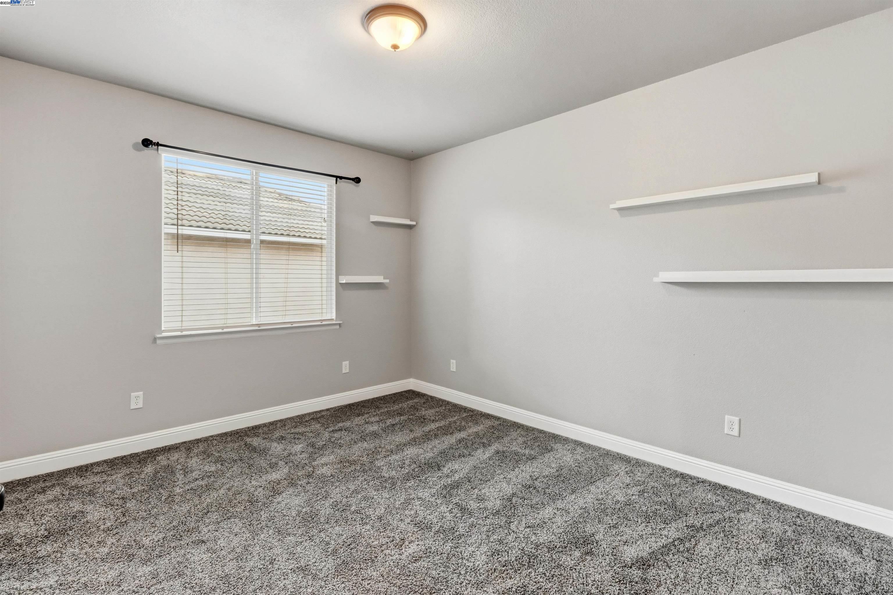 Detail Gallery Image 44 of 59 For 5512 Sagehen Ct, Loomis,  CA 95650 - 4 Beds | 3/1 Baths