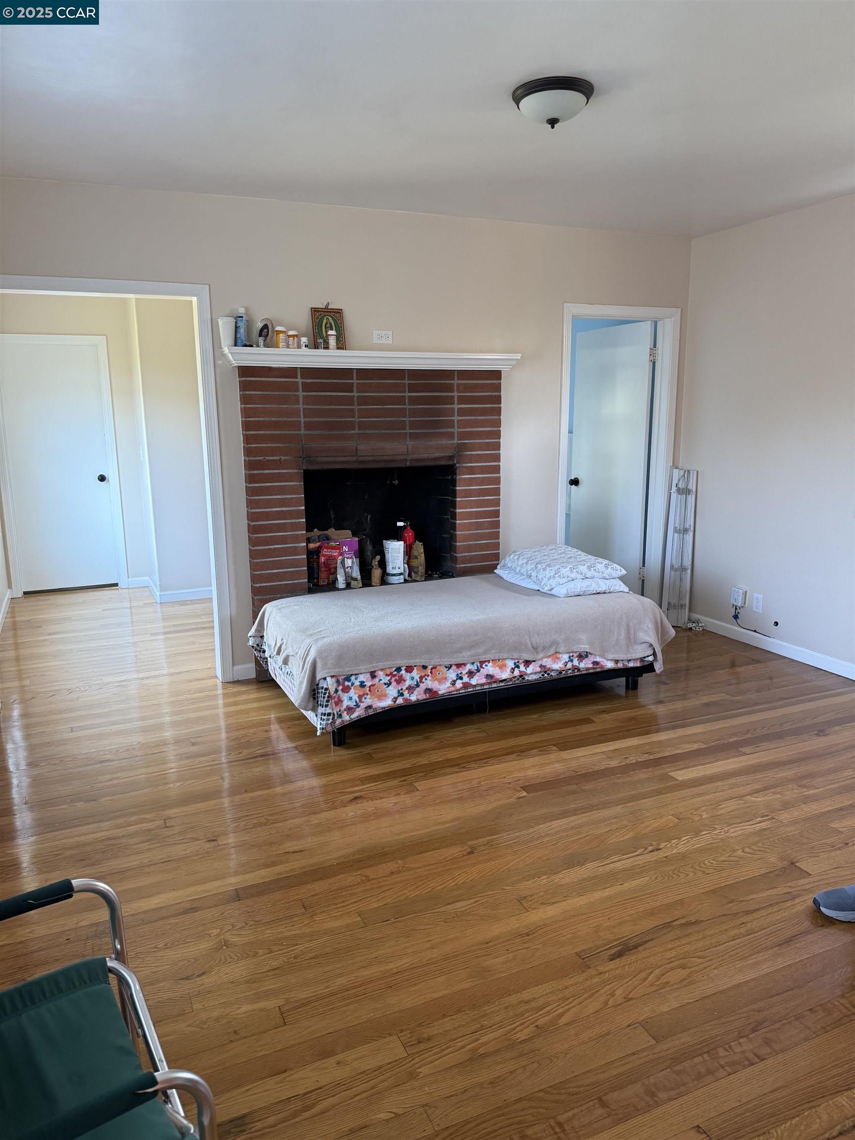 Detail Gallery Image 10 of 15 For 2103 Visalia Ave, Richmond,  CA 94801 - 4 Beds | 2 Baths