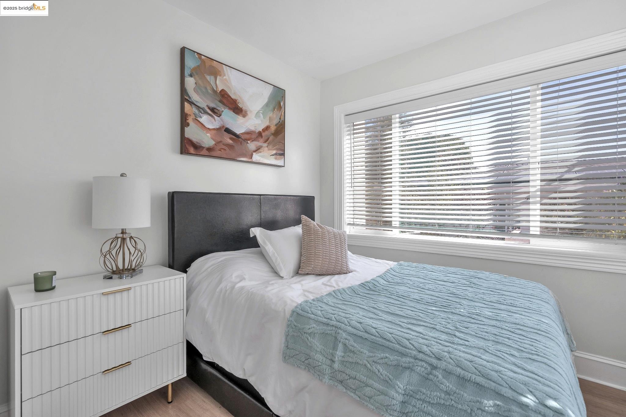 Detail Gallery Image 17 of 36 For 15 Monte Vista Ave, Vallejo,  CA 94590 - 5 Beds | 3 Baths