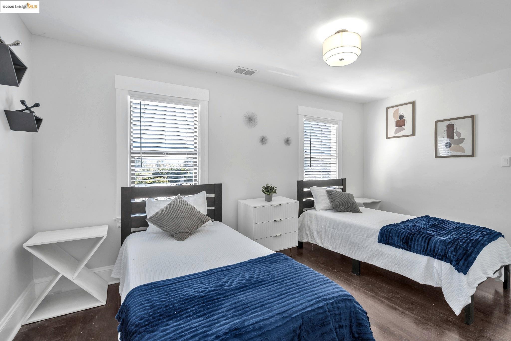 Detail Gallery Image 21 of 36 For 15 Monte Vista Ave, Vallejo,  CA 94590 - 5 Beds | 3 Baths