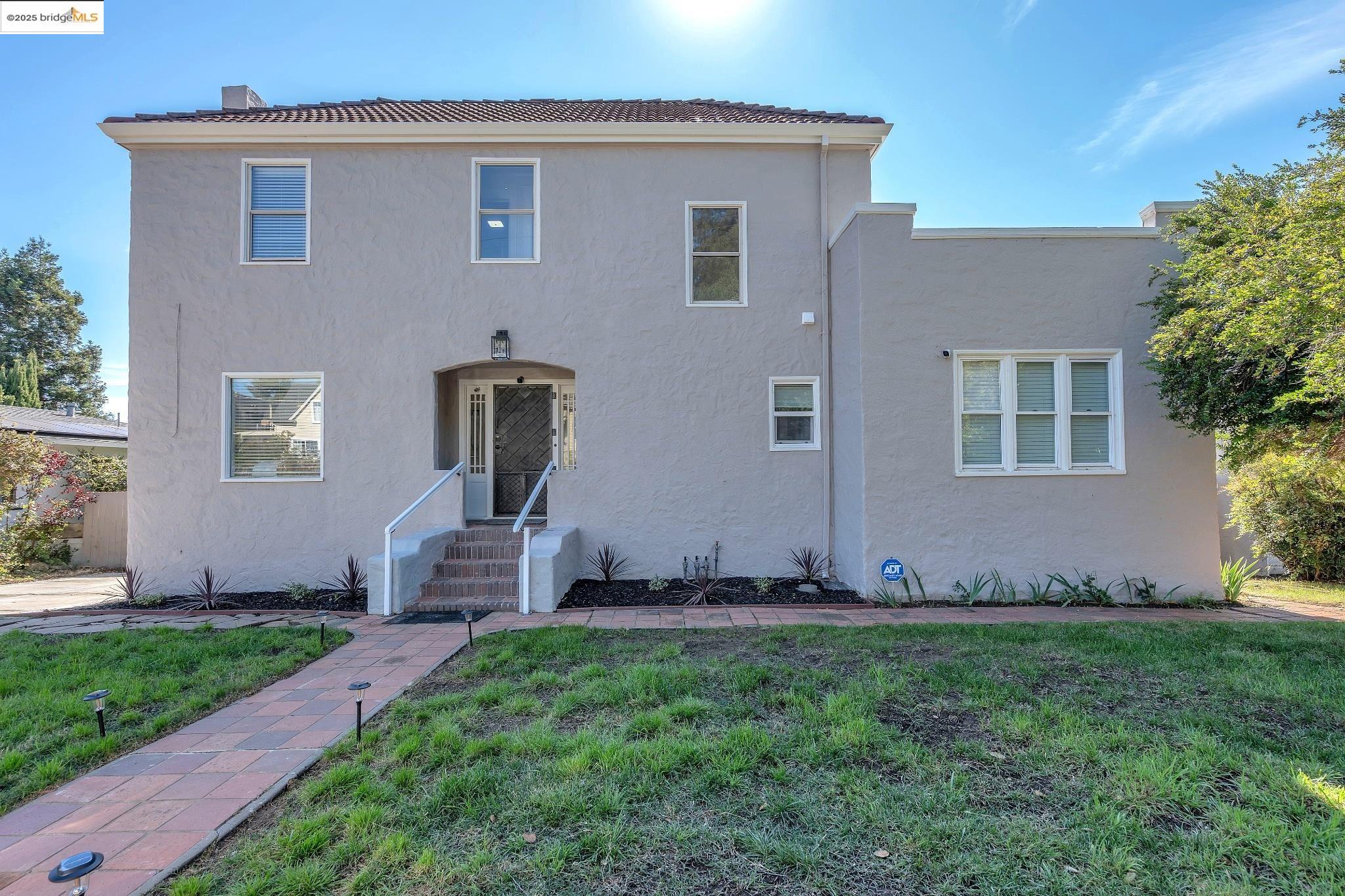 Detail Gallery Image 36 of 36 For 15 Monte Vista Ave, Vallejo,  CA 94590 - 5 Beds | 3 Baths