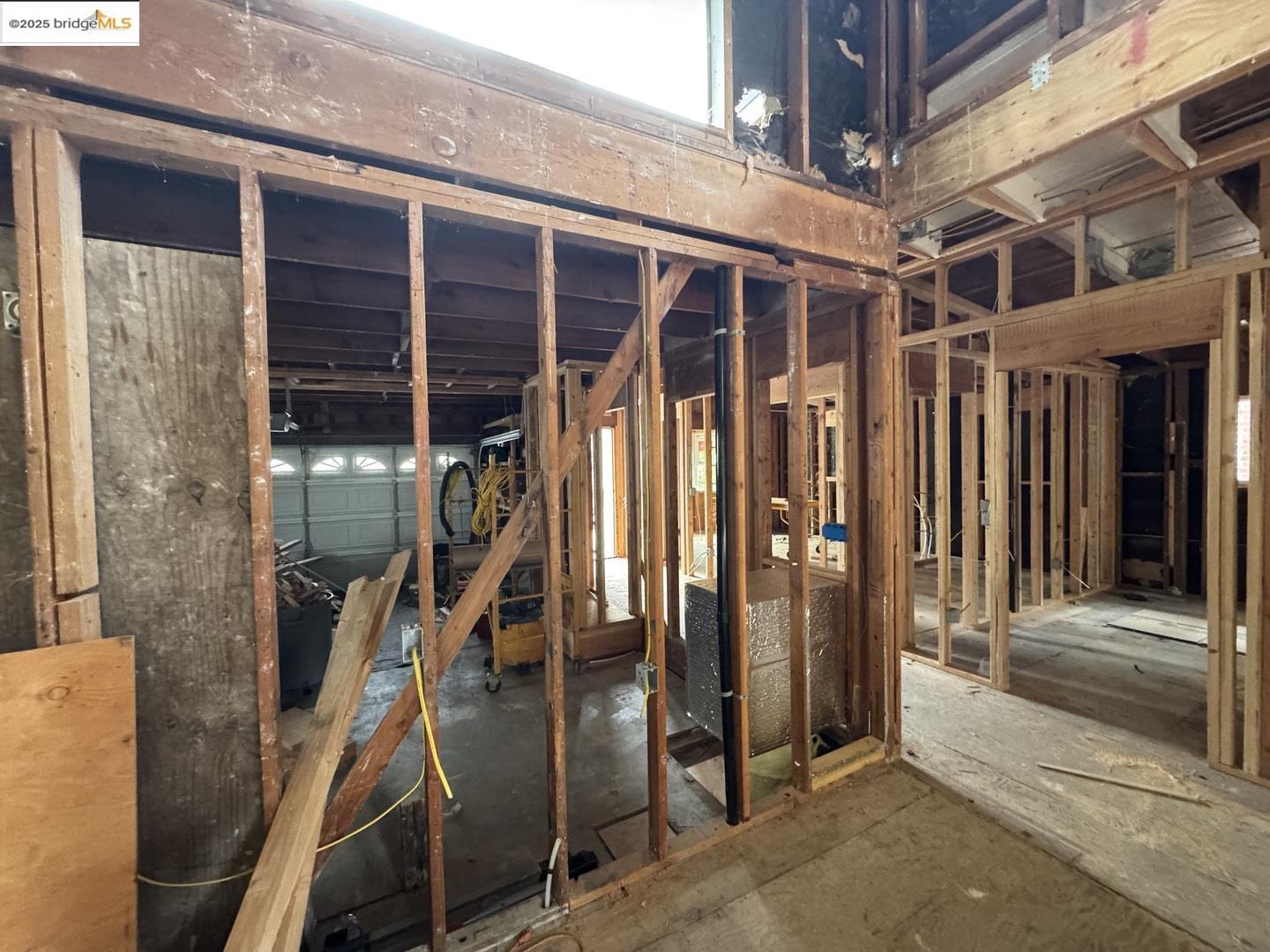 Detail Gallery Image 7 of 29 For 322 Arthur Ave, Aptos,  CA 95003 - 5 Beds | 3 Baths