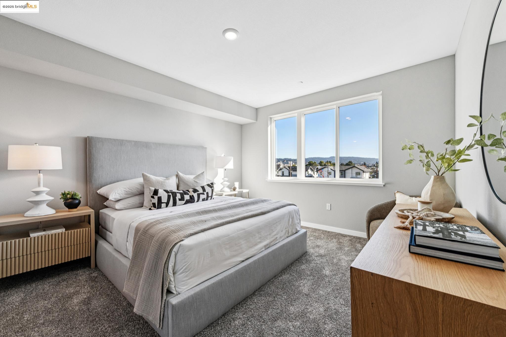 Detail Gallery Image 24 of 38 For 2400 Adeline St #404,  Oakland,  CA 94607 - 2 Beds | 2 Baths