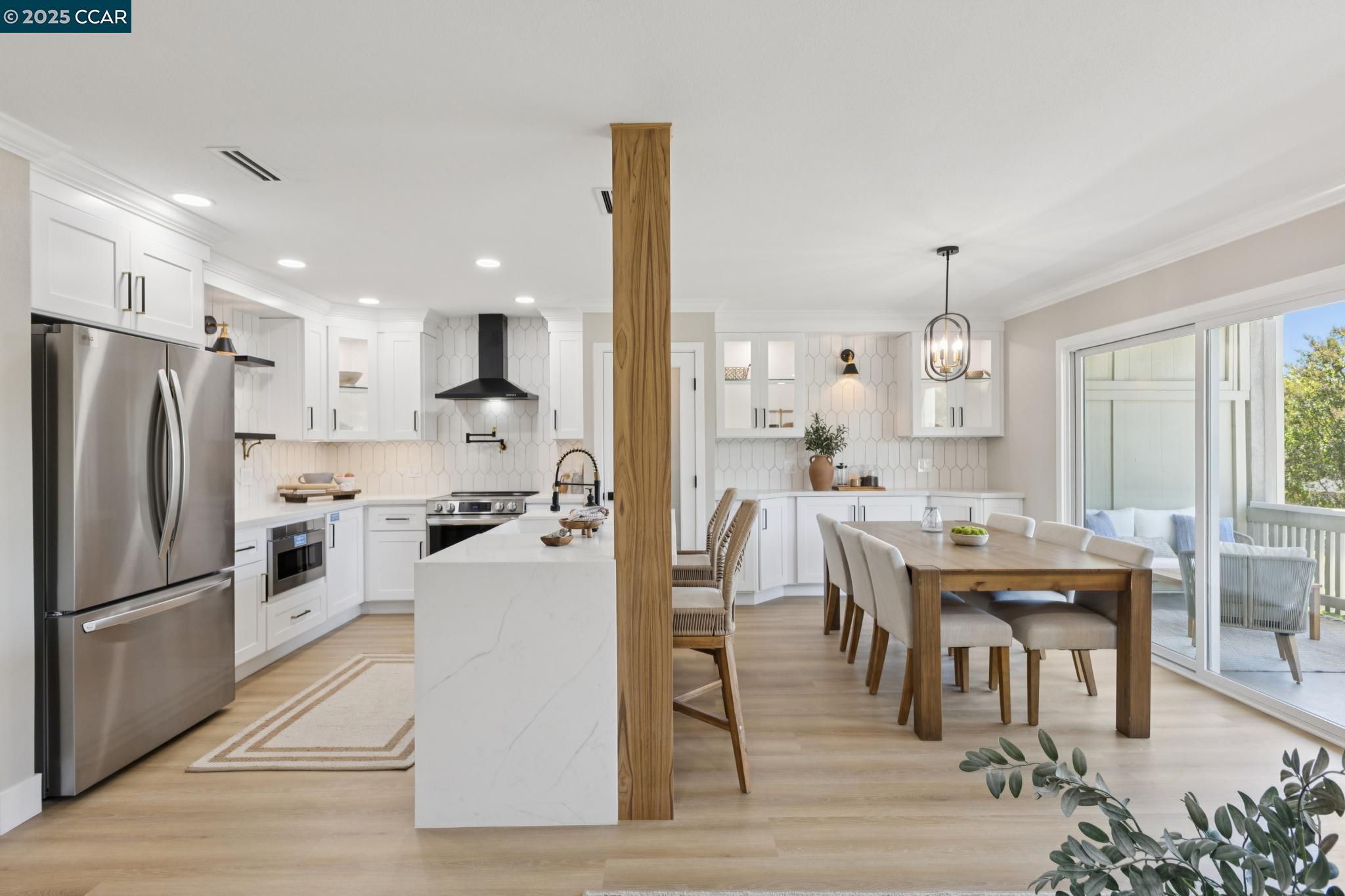 Detail Gallery Image 9 of 52 For 2101 Golden Rain #14,  Walnut Creek,  CA 94595 - 2 Beds | 2 Baths