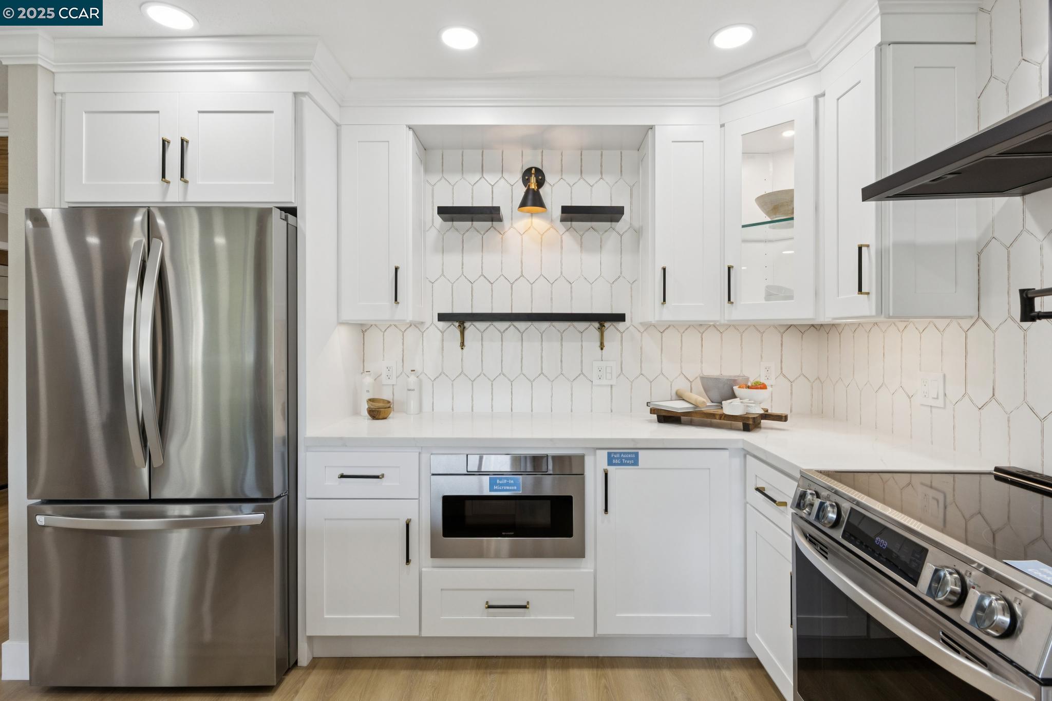 Detail Gallery Image 5 of 52 For 2101 Golden Rain #14,  Walnut Creek,  CA 94595 - 2 Beds | 2 Baths