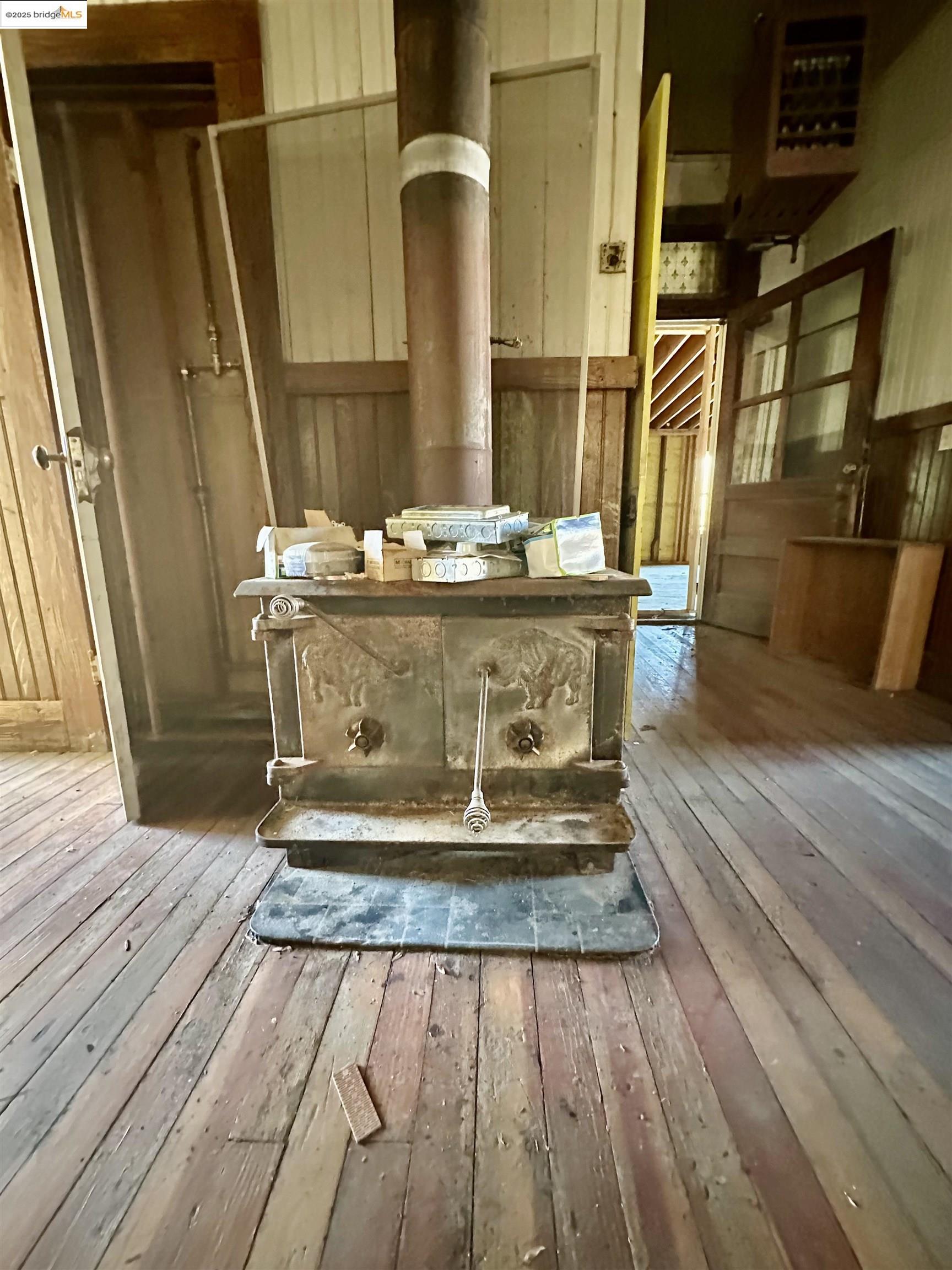 Detail Gallery Image 12 of 56 For 18228 Main Street, Jamestown,  CA 95327 - – Beds | – Baths