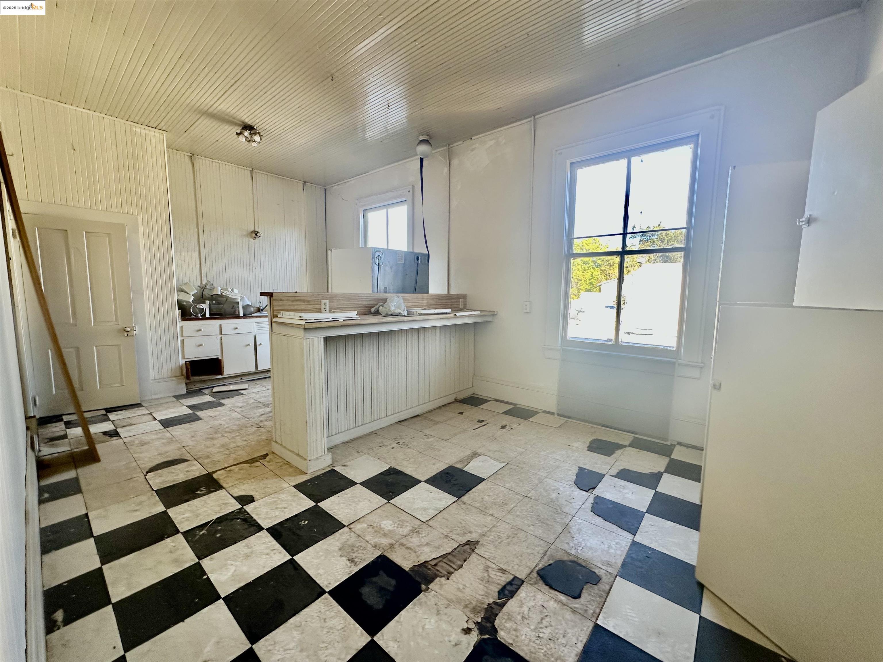 Detail Gallery Image 8 of 56 For 18228 Main Street, Jamestown,  CA 95327 - – Beds | – Baths