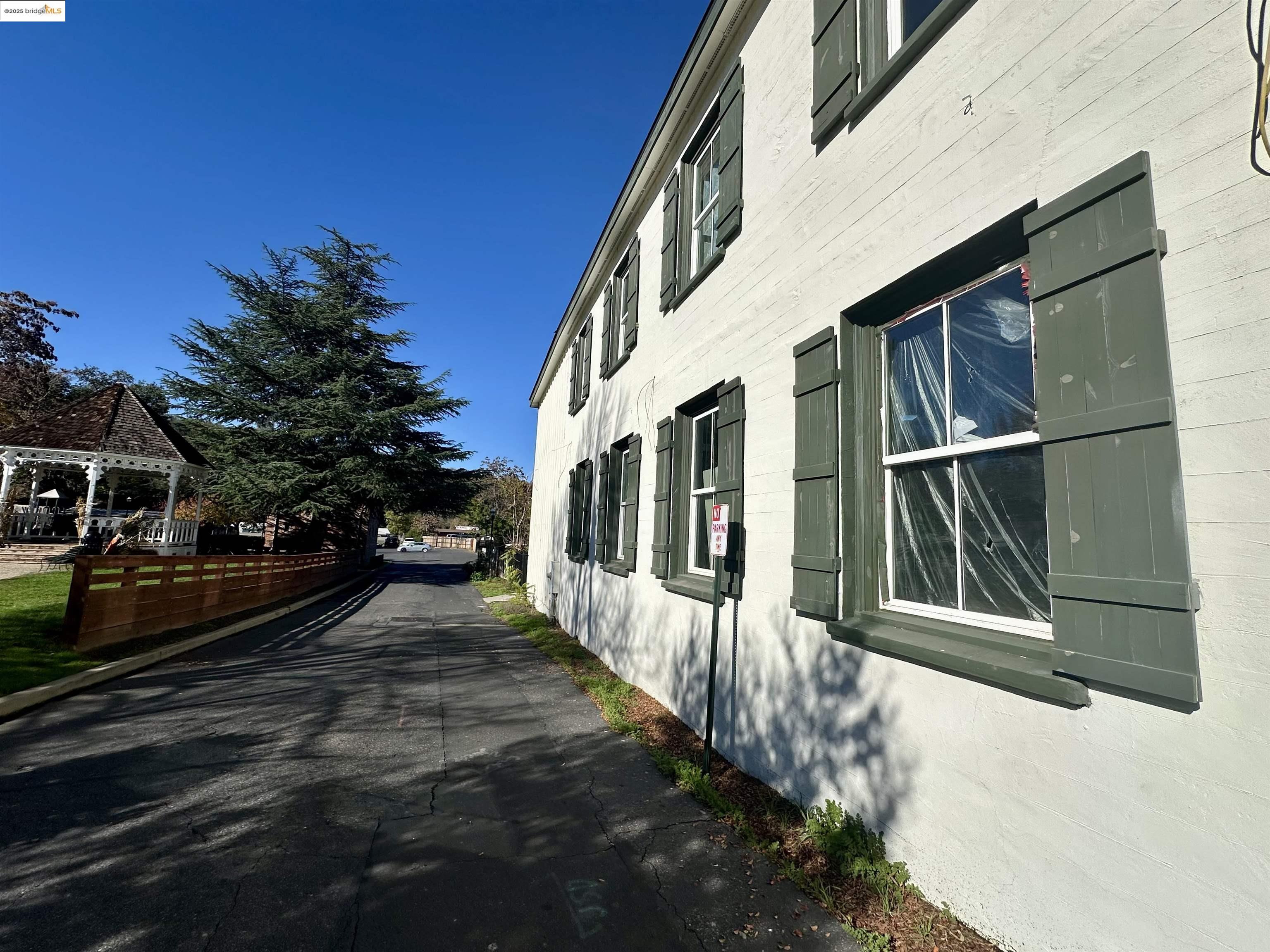 Detail Gallery Image 10 of 56 For 18228 Main Street, Jamestown,  CA 95327 - – Beds | – Baths