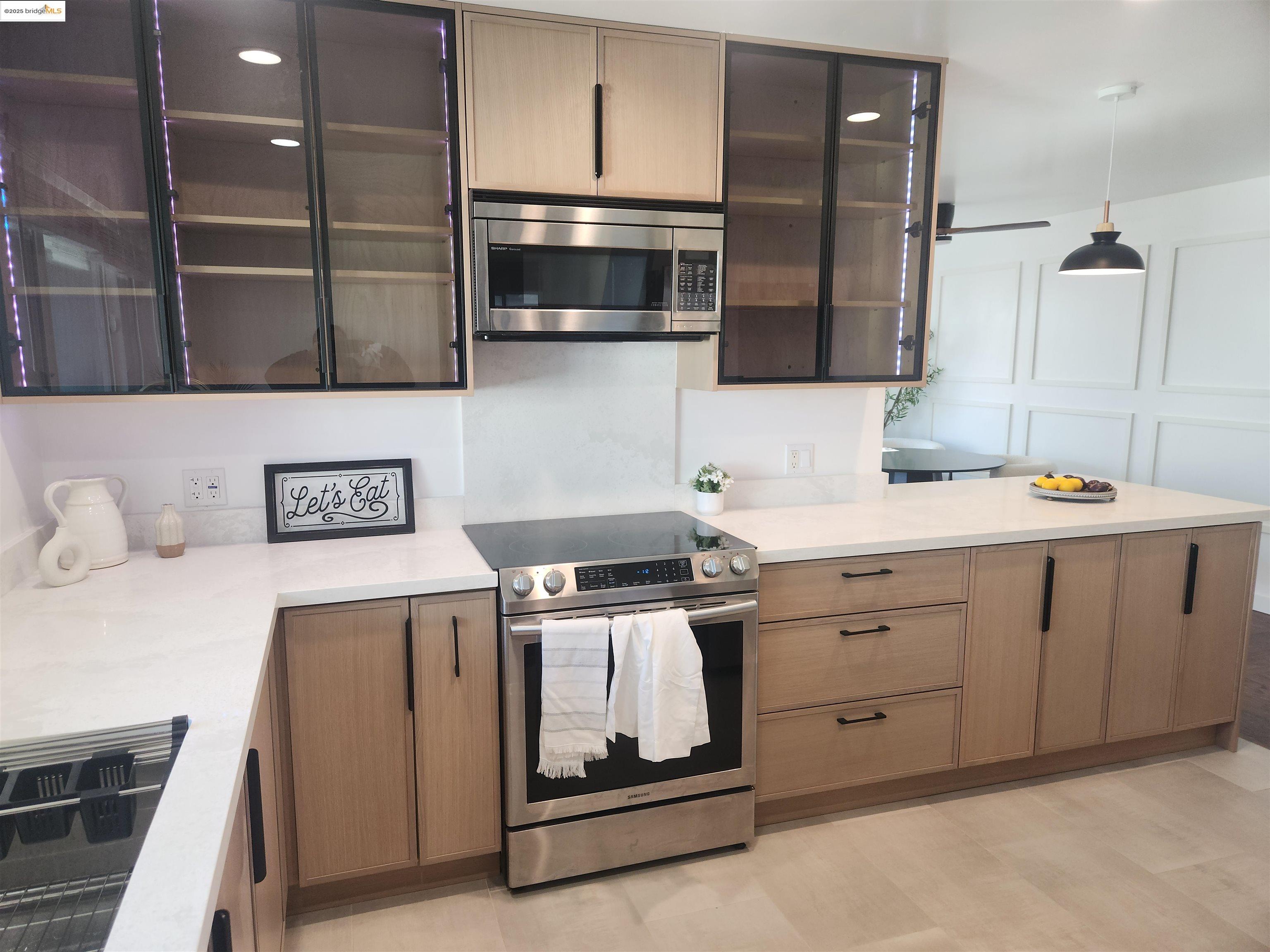 Detail Gallery Image 23 of 53 For 15373 Inverness St, San Leandro,  CA 94579-9999 - 3 Beds | 2 Baths