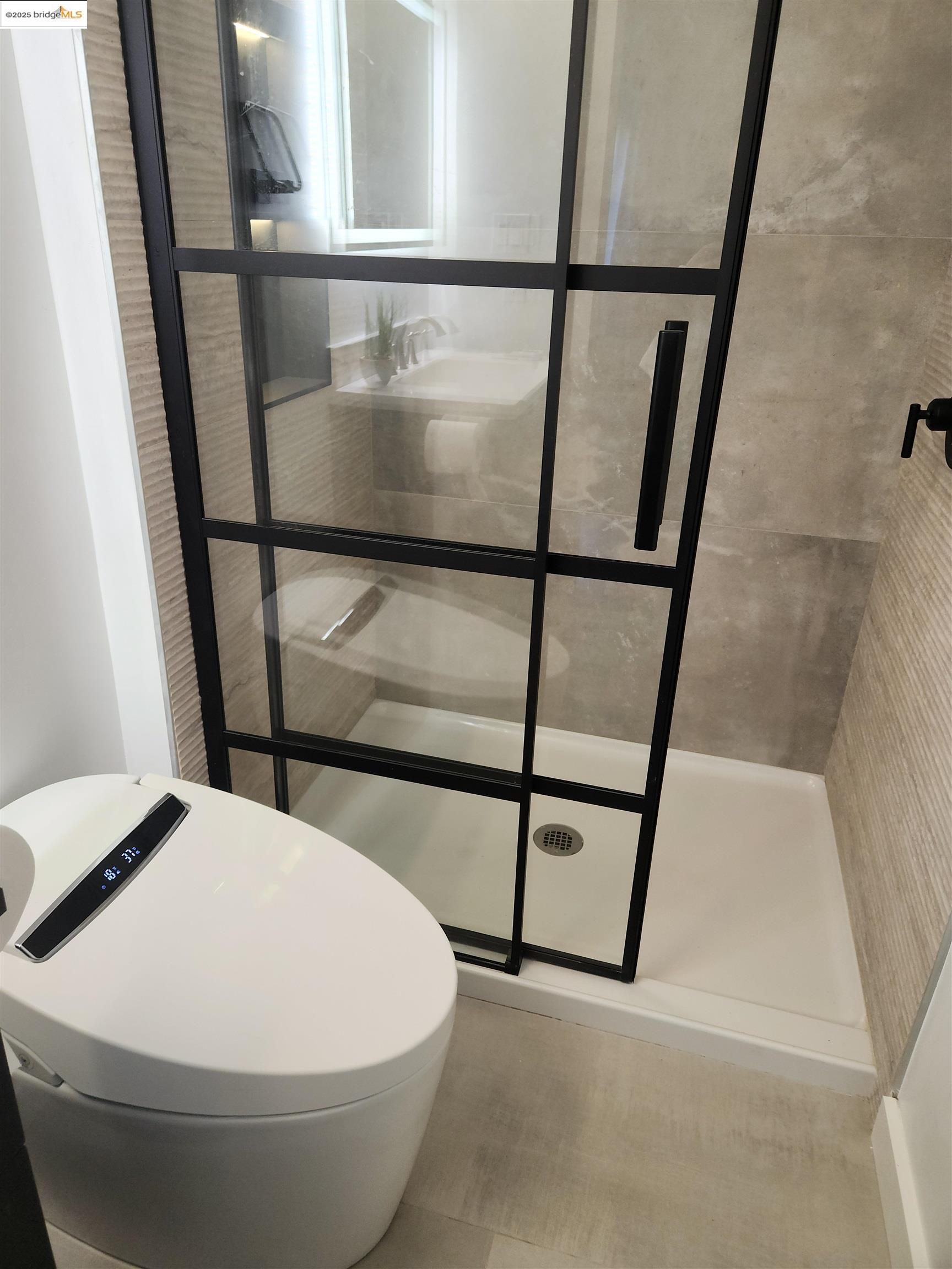 Detail Gallery Image 31 of 53 For 15373 Inverness St, San Leandro,  CA 94579-9999 - 3 Beds | 2 Baths