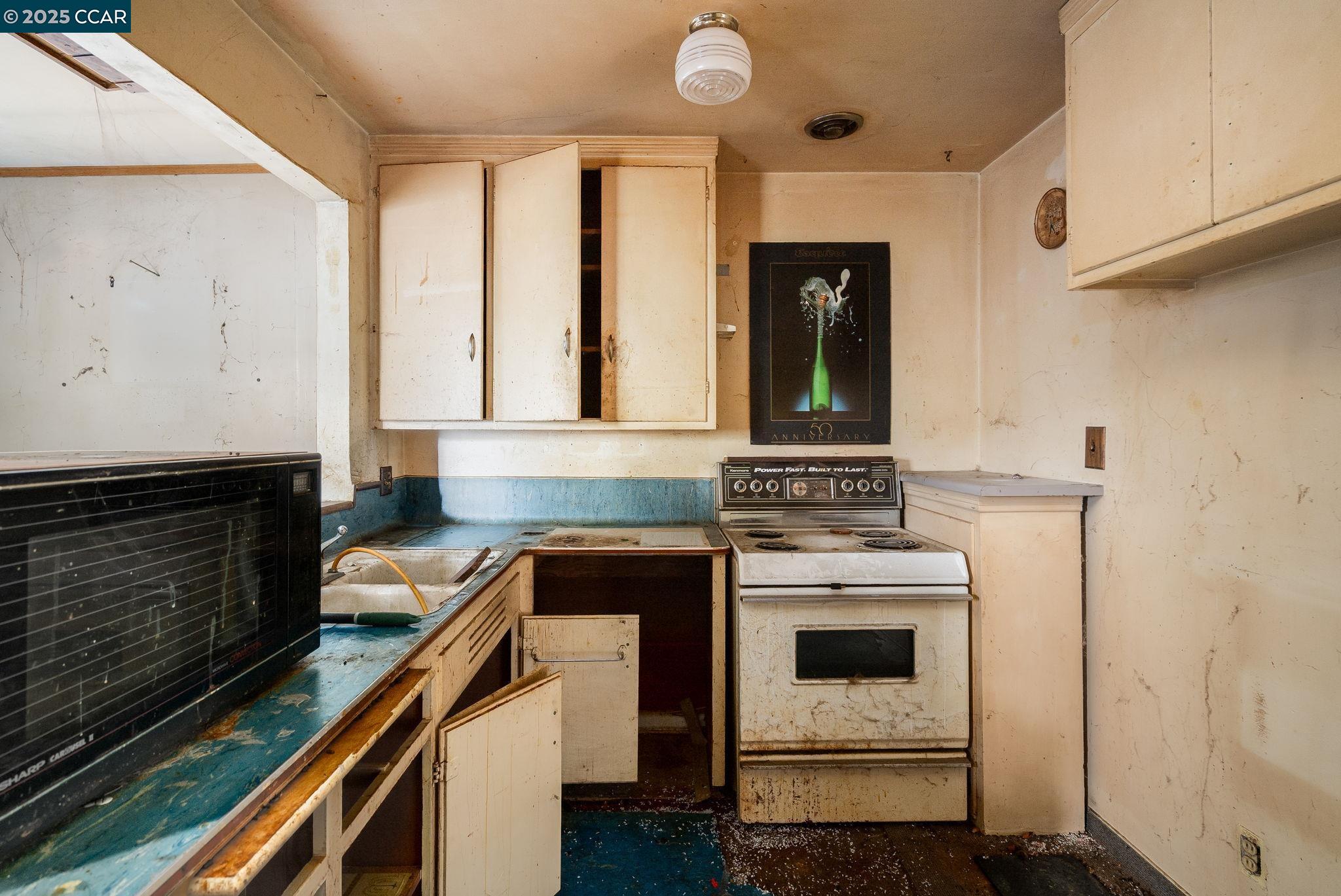 Detail Gallery Image 20 of 27 For 74-78 Palana Ct, Walnut Creek,  CA 94595 - – Beds | – Baths