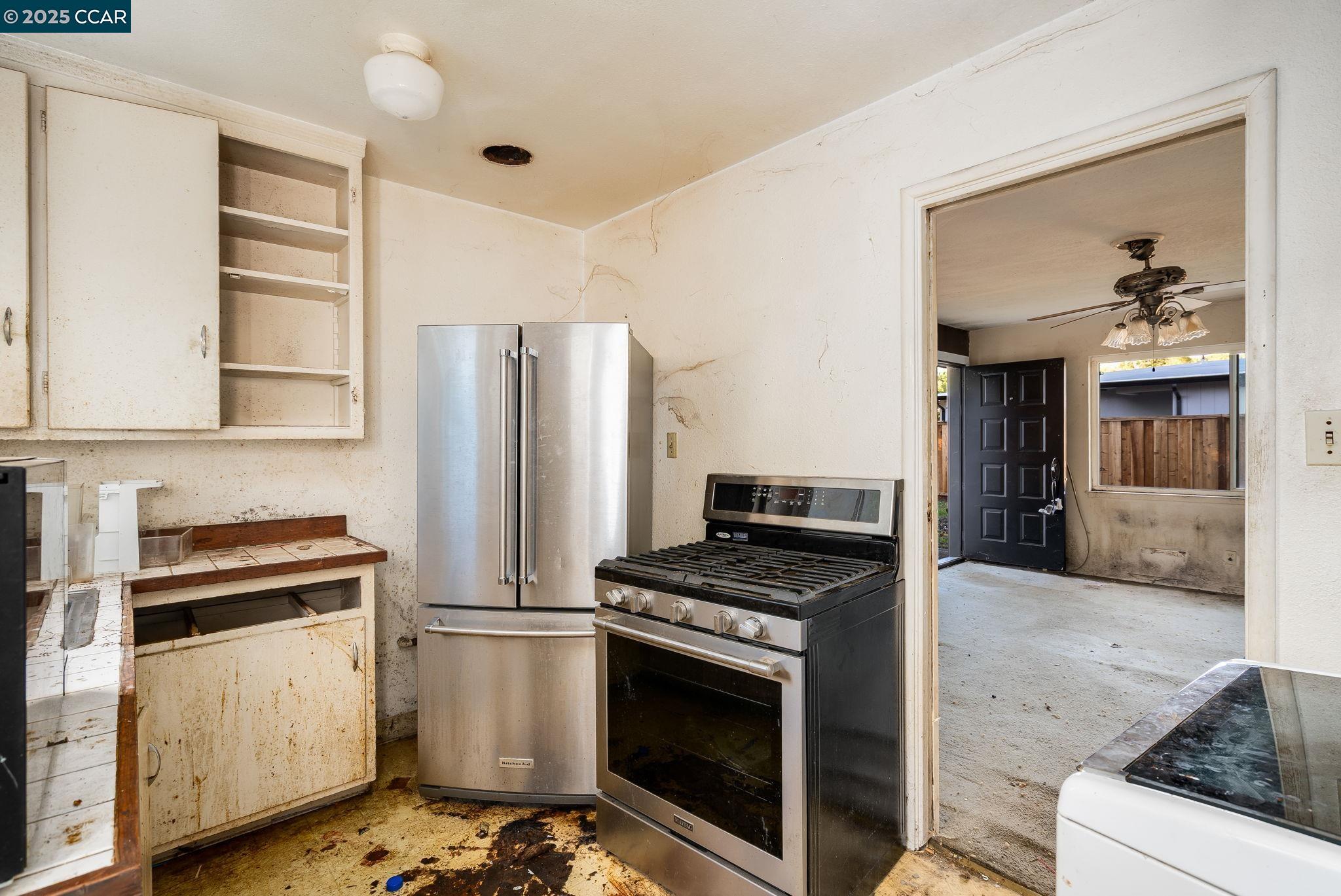 Detail Gallery Image 10 of 27 For 74-78 Palana Ct, Walnut Creek,  CA 94595 - – Beds | – Baths