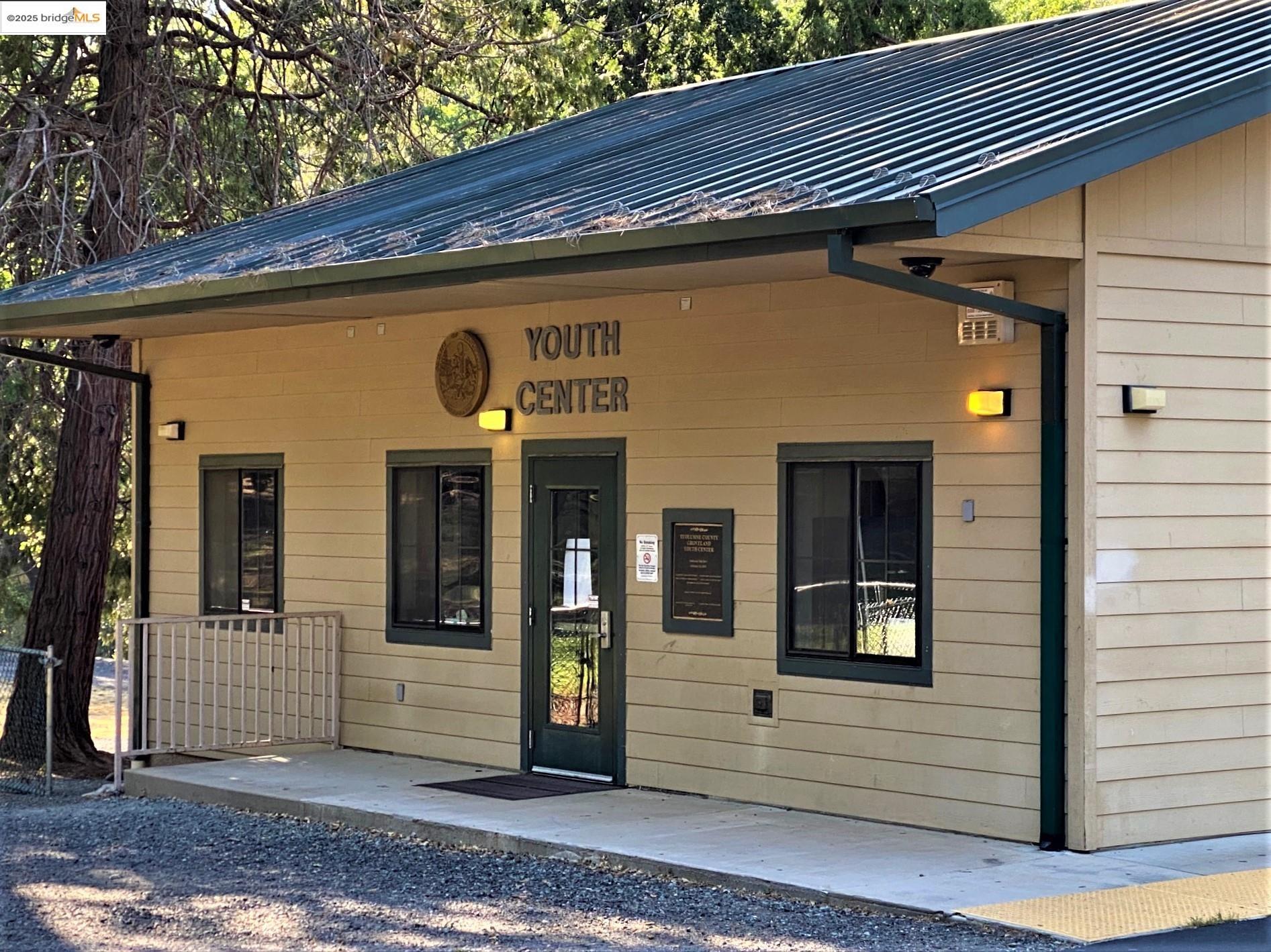 Detail Gallery Image 13 of 53 For 19703 Cottonwood St, Groveland,  CA 95321 - – Beds | – Baths