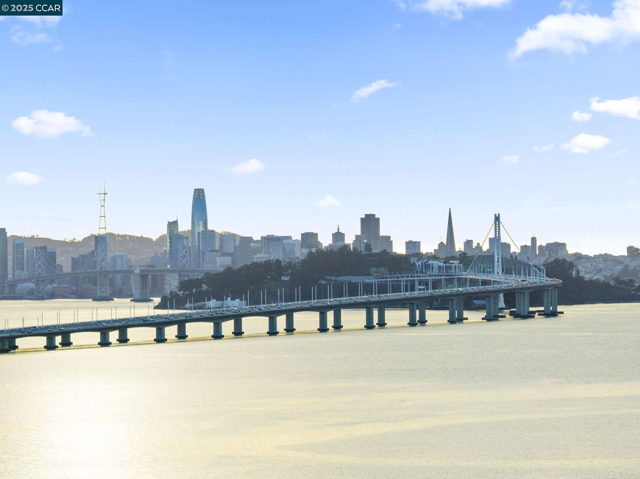 Detail Gallery Image 32 of 50 For 4 Commodore Drive #D335,  Emeryville,  CA 94608 - 1 Beds | 1 Baths