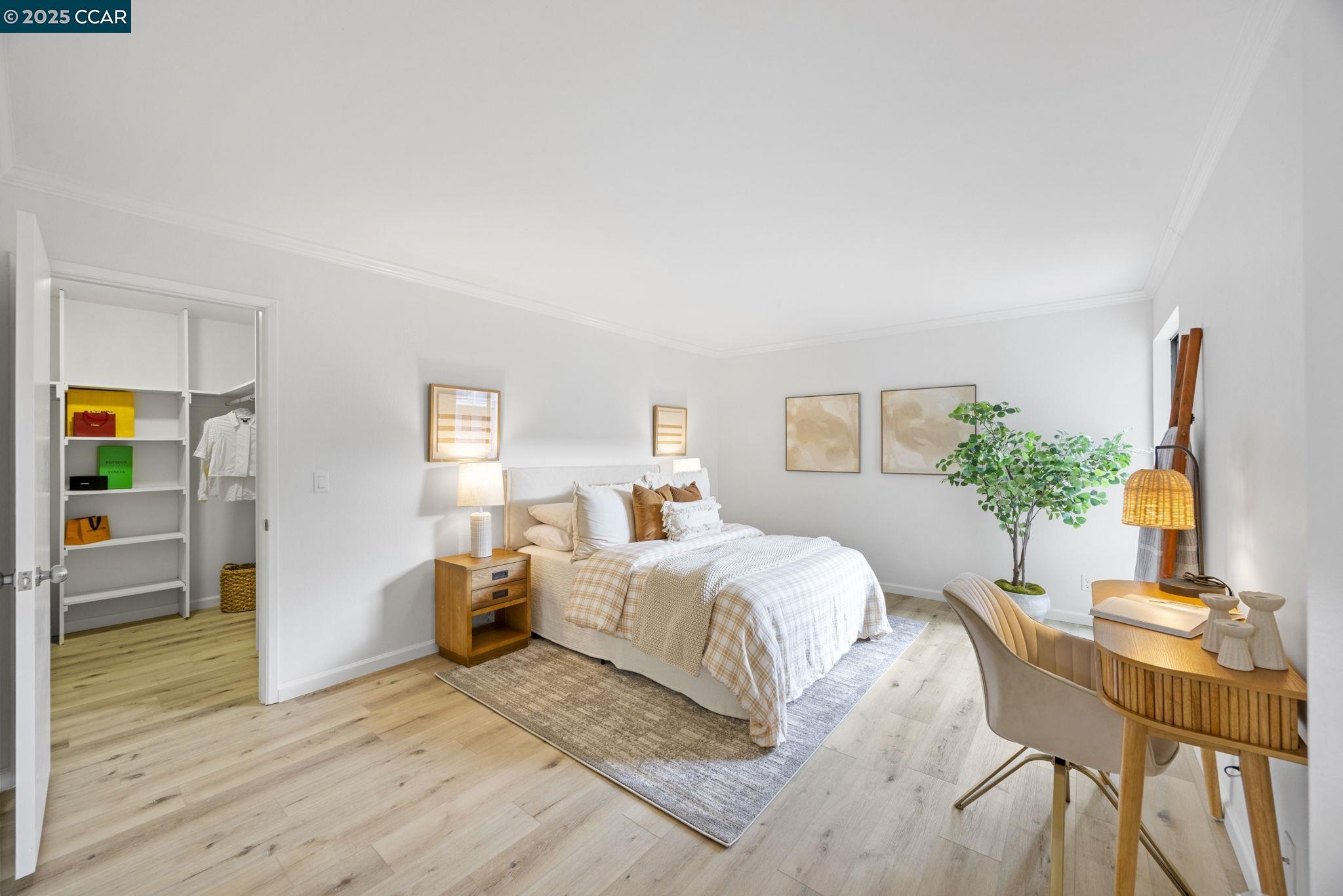 Detail Gallery Image 10 of 50 For 4 Commodore Drive #D335,  Emeryville,  CA 94608 - 1 Beds | 1 Baths