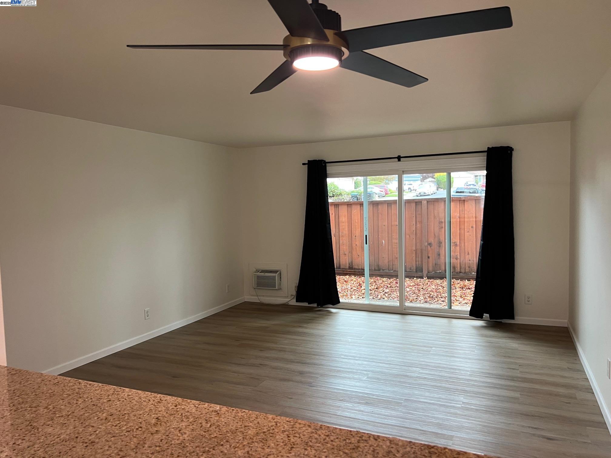 Detail Gallery Image 12 of 23 For 3499 Norton Way #8,  Pleasanton,  CA 94566 - 2 Beds | 1 Baths