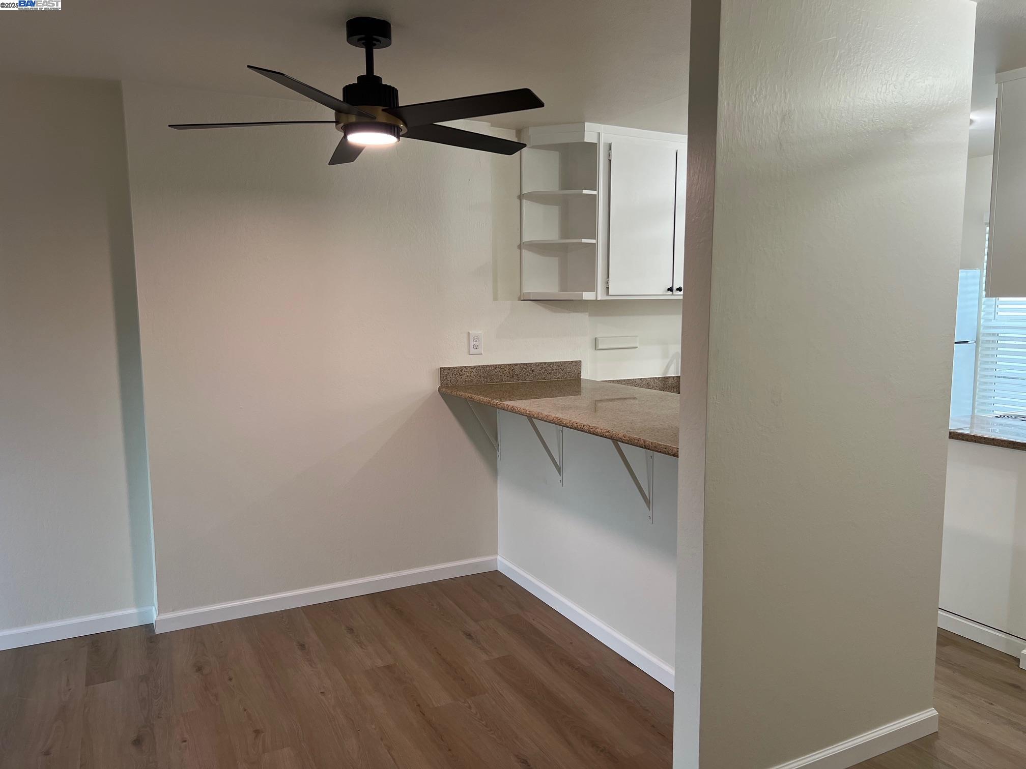 Detail Gallery Image 7 of 23 For 3499 Norton Way #8,  Pleasanton,  CA 94566 - 2 Beds | 1 Baths