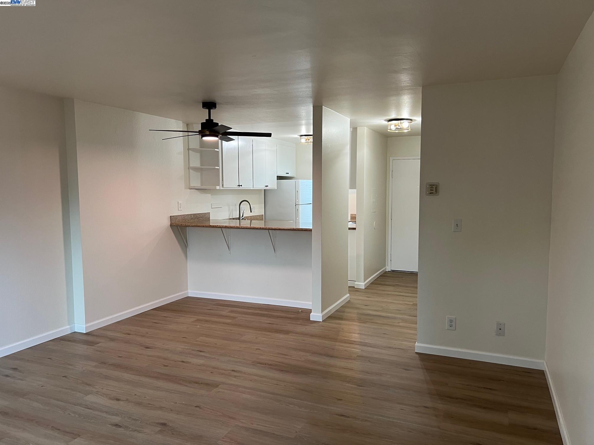 Detail Gallery Image 8 of 23 For 3499 Norton Way #8,  Pleasanton,  CA 94566 - 2 Beds | 1 Baths