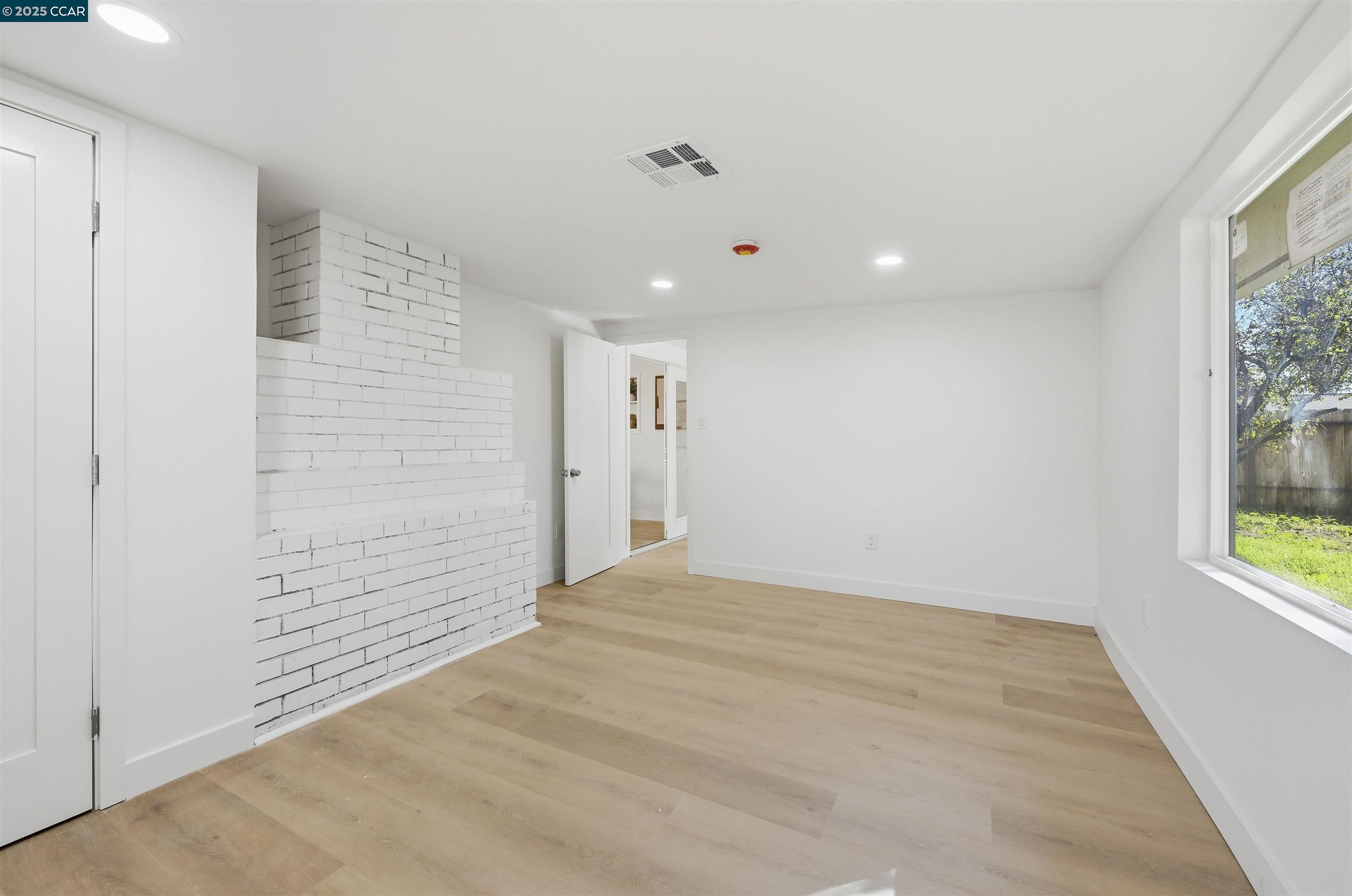 Detail Gallery Image 29 of 42 For 8255 Lichen Dr, Citrus Heights,  CA 95621 - 4 Beds | 2 Baths