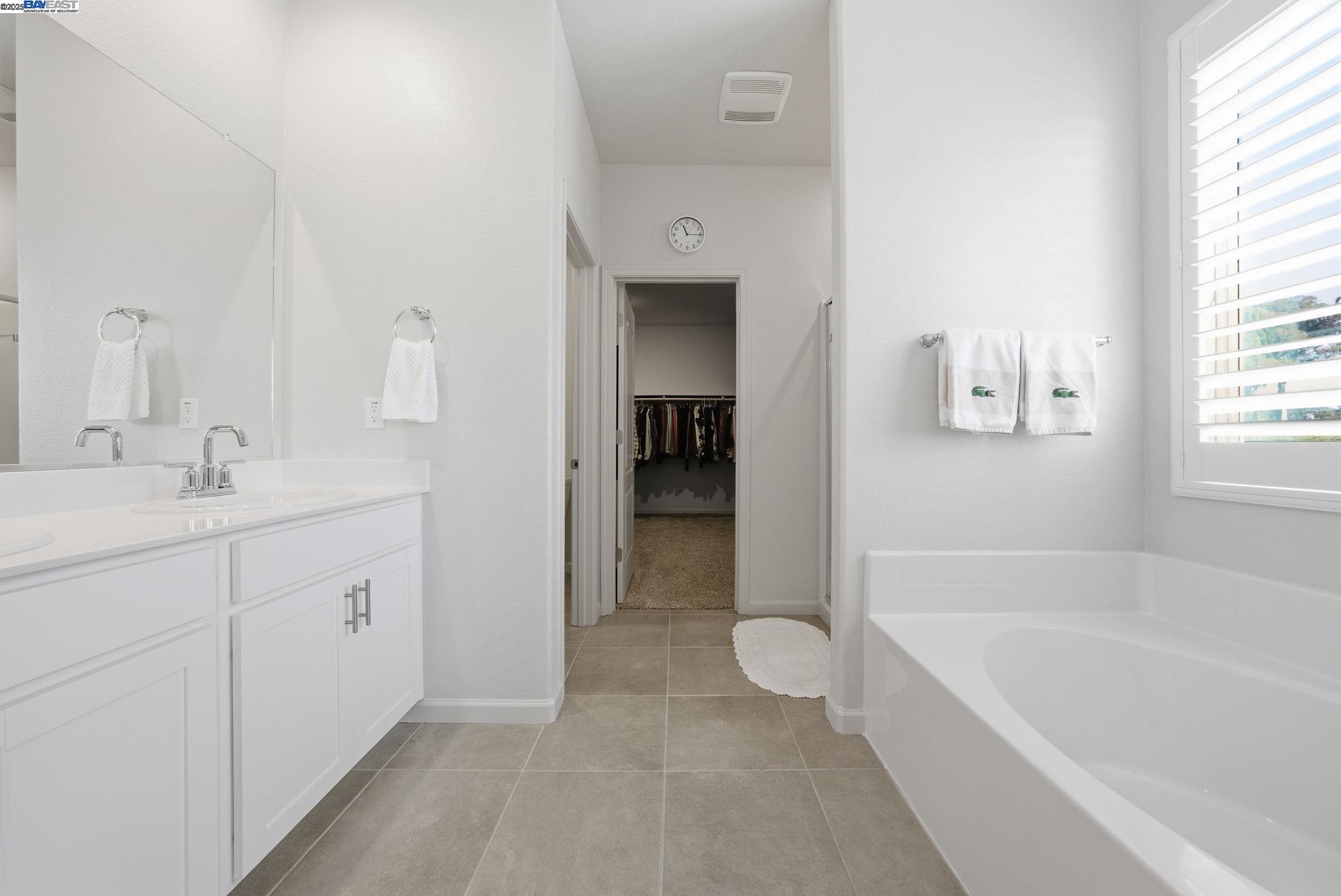 Detail Gallery Image 29 of 59 For 4158 Markovich Ct, Richmond,  CA 94806 - 4 Beds | 3 Baths