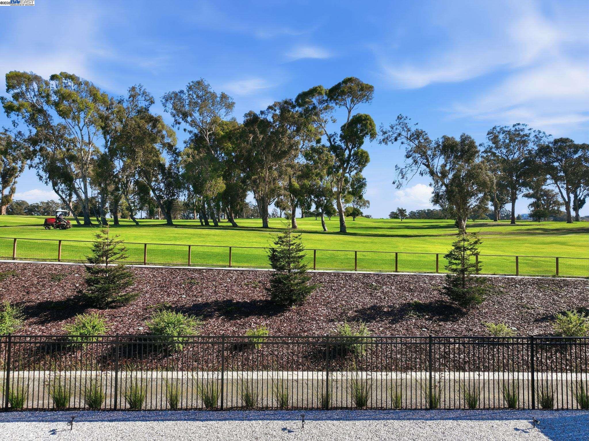 Detail Gallery Image 43 of 59 For 4158 Markovich Ct, Richmond,  CA 94806 - 4 Beds | 3 Baths