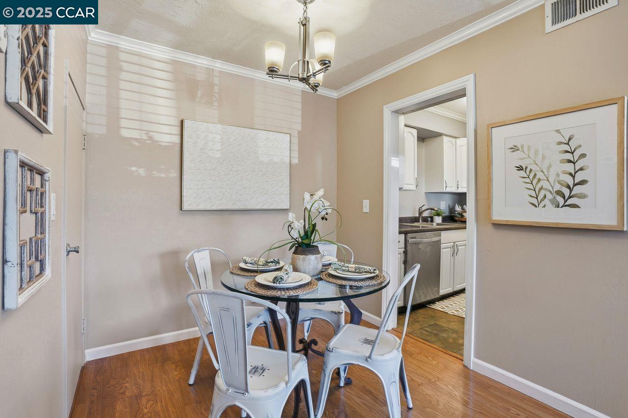 Detail Gallery Image 9 of 32 For 1013 Mohr Ln #2,  Concord,  CA 94518 - 2 Beds | 1/1 Baths