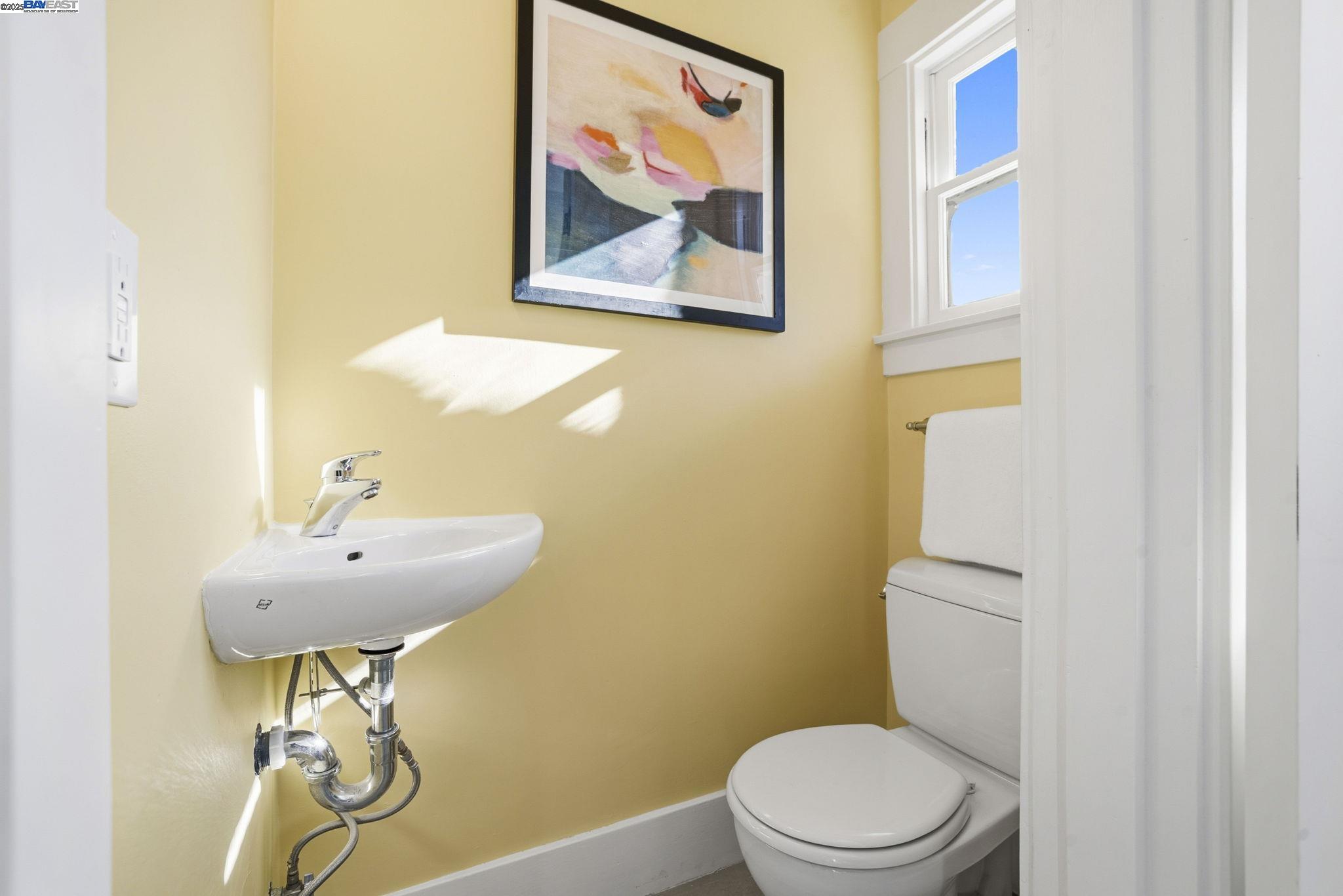Detail Gallery Image 31 of 59 For 905 Alma Pl, Oakland,  CA 94610 - 3 Beds | 1/1 Baths