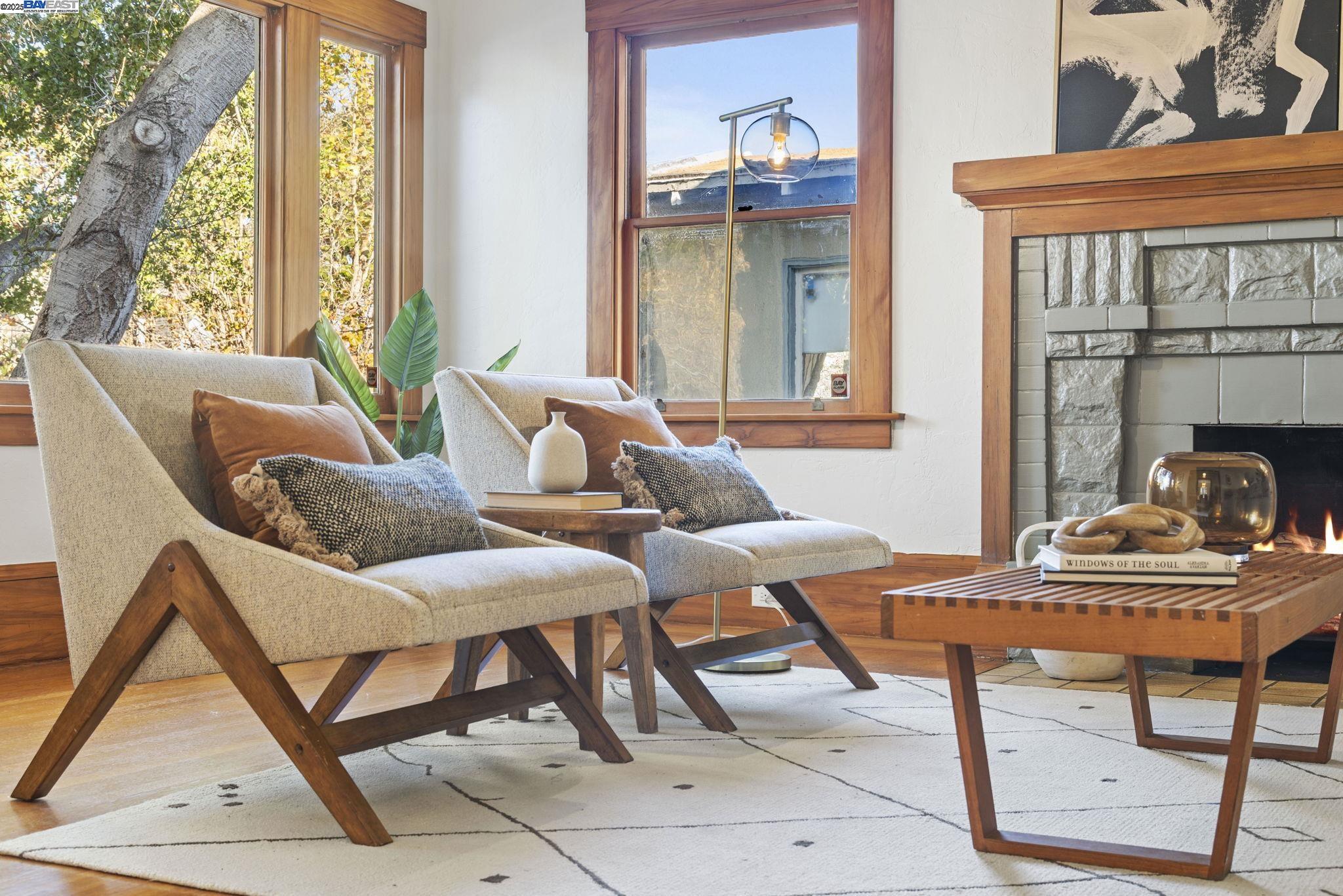 Detail Gallery Image 9 of 59 For 905 Alma Pl, Oakland,  CA 94610 - 3 Beds | 1/1 Baths