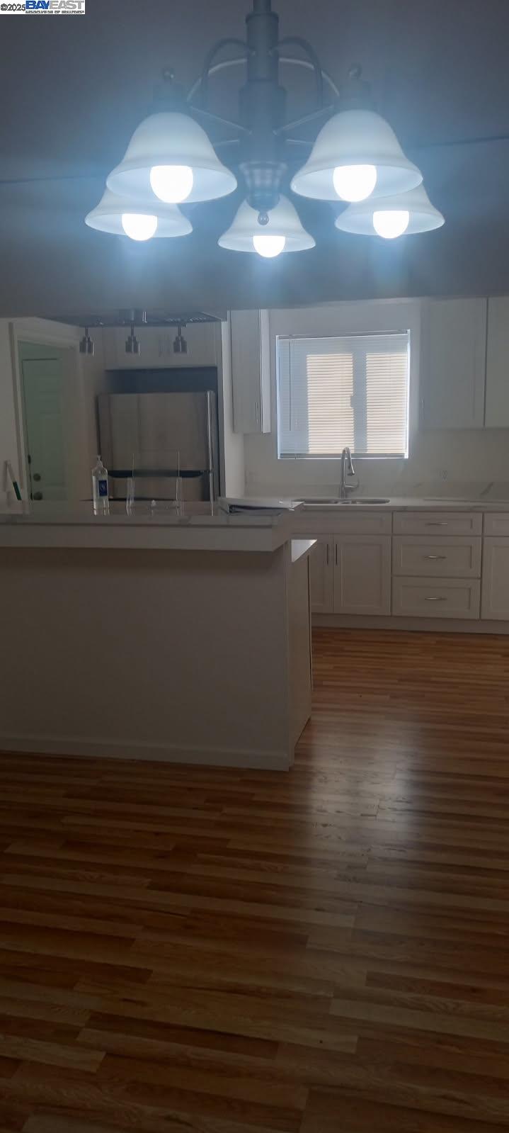 Detail Gallery Image 4 of 14 For 1630 84th Ave, Oakland,  CA 94621 - 2 Beds | 2 Baths