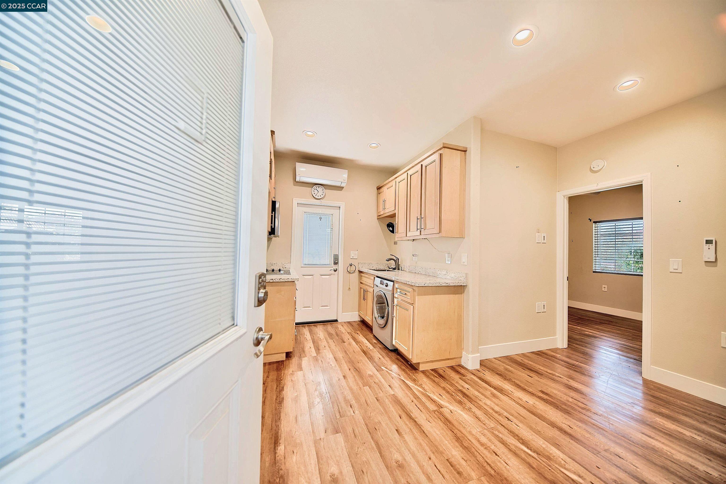 Detail Gallery Image 12 of 60 For 160 Nabor Ct, Tracy,  CA 95377 - 5 Beds | 3/1 Baths