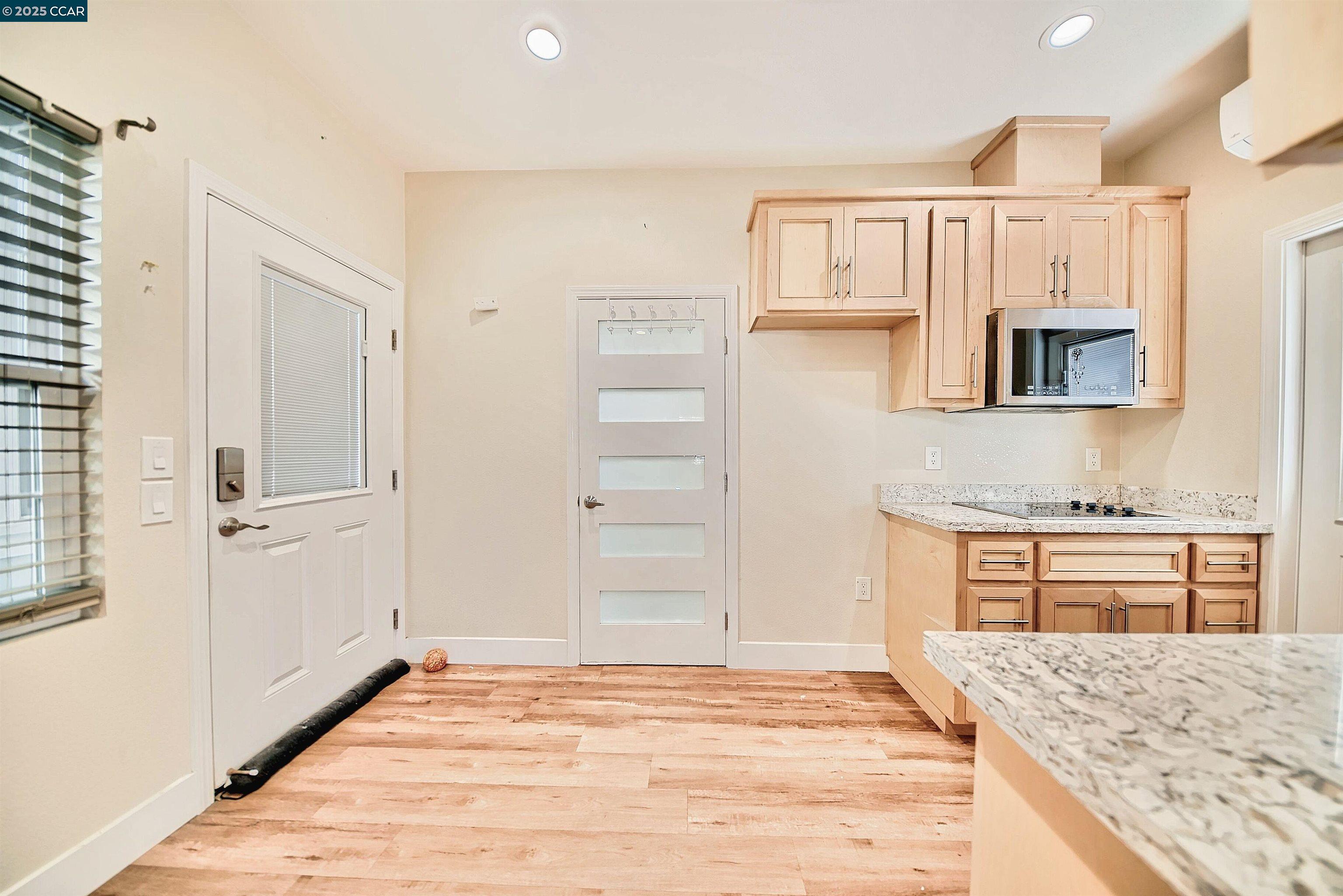 Detail Gallery Image 14 of 60 For 160 Nabor Ct, Tracy,  CA 95377 - 5 Beds | 3/1 Baths