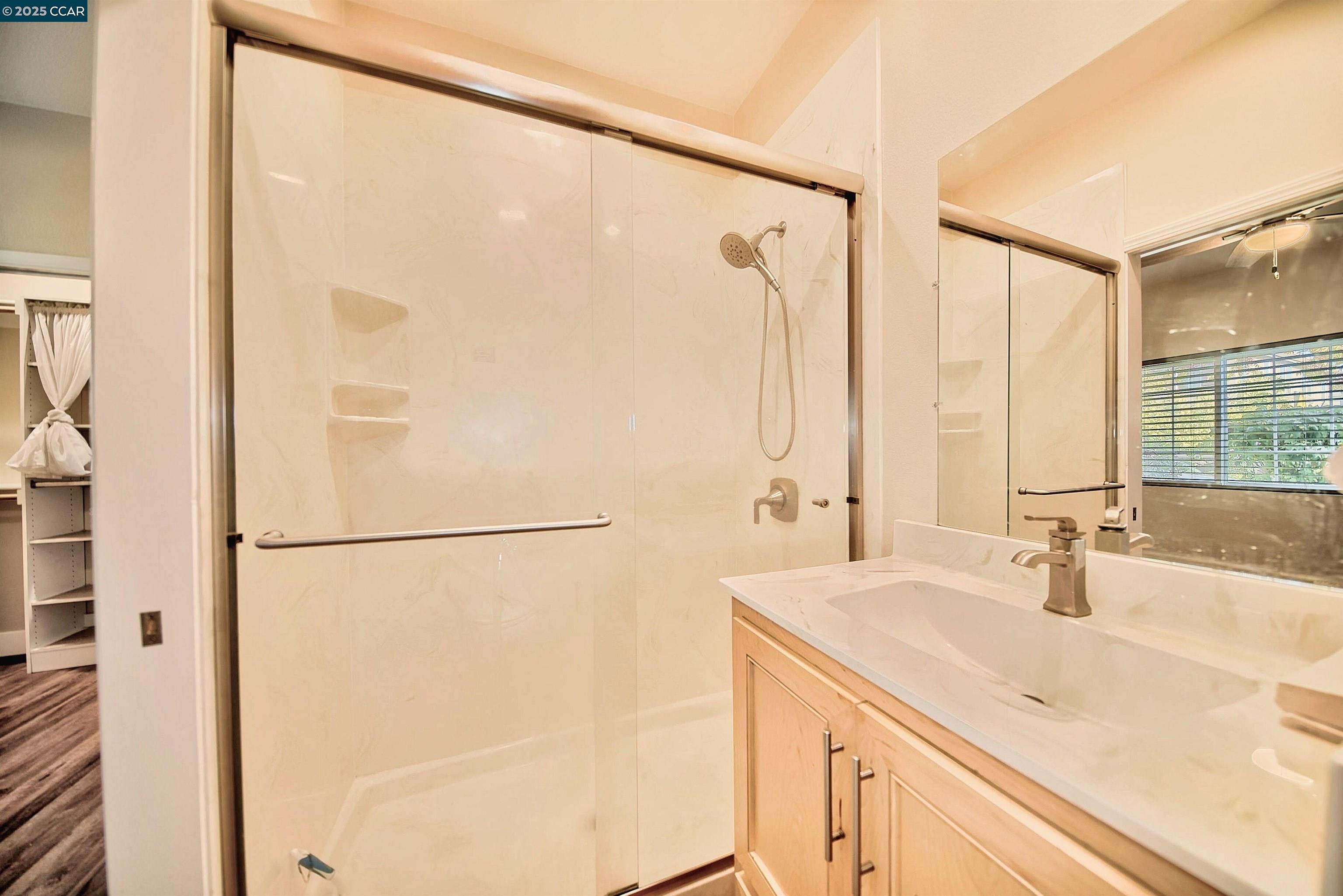 Detail Gallery Image 18 of 60 For 160 Nabor Ct, Tracy,  CA 95377 - 5 Beds | 3/1 Baths