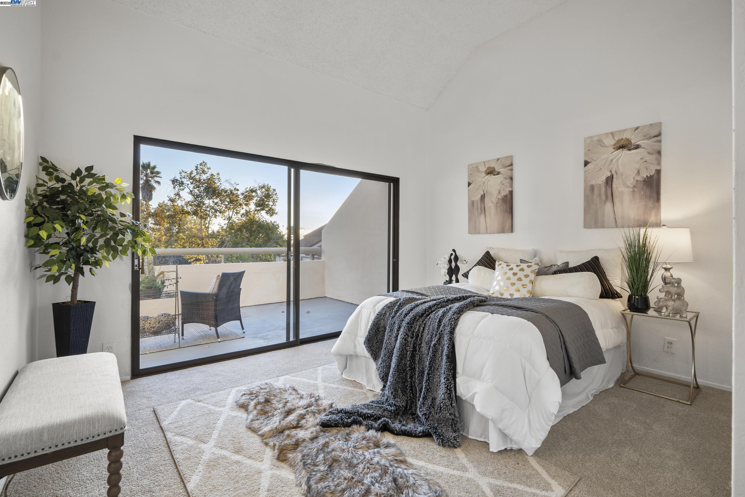 Detail Gallery Image 14 of 33 For 3681 Rocky Creek Court, San Jose,  CA 95148 - 3 Beds | 2/1 Baths